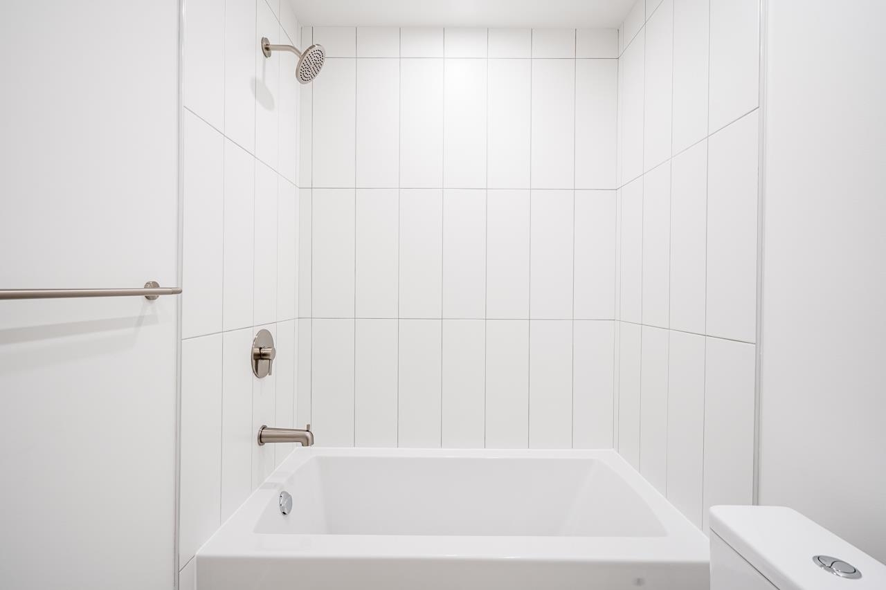 Listing image of 412 3596 MALSUM DRIVE