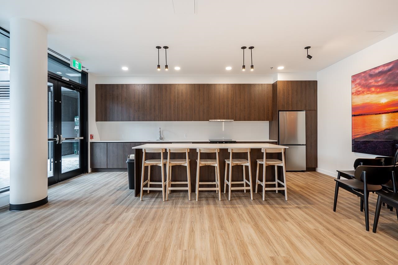 Listing image of 412 3596 MALSUM DRIVE
