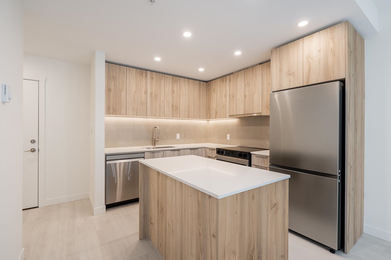 Listing image of 412 3596 MALSUM DRIVE