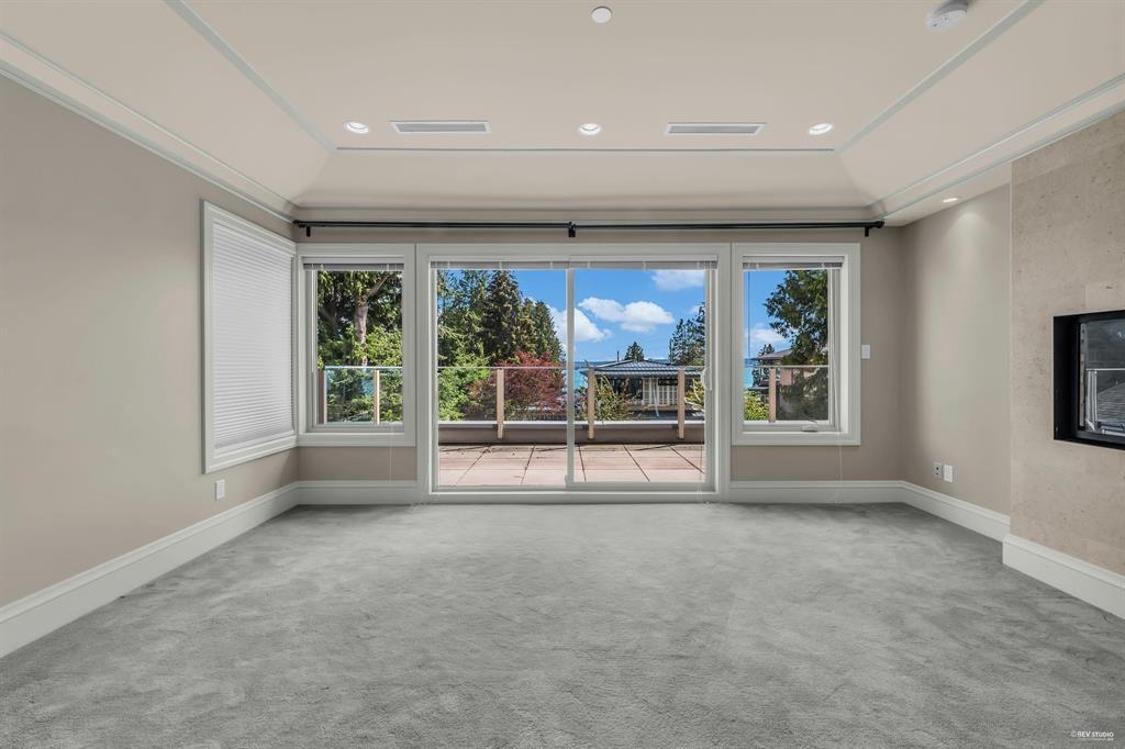 Listing image of 2566 MARINE DRIVE