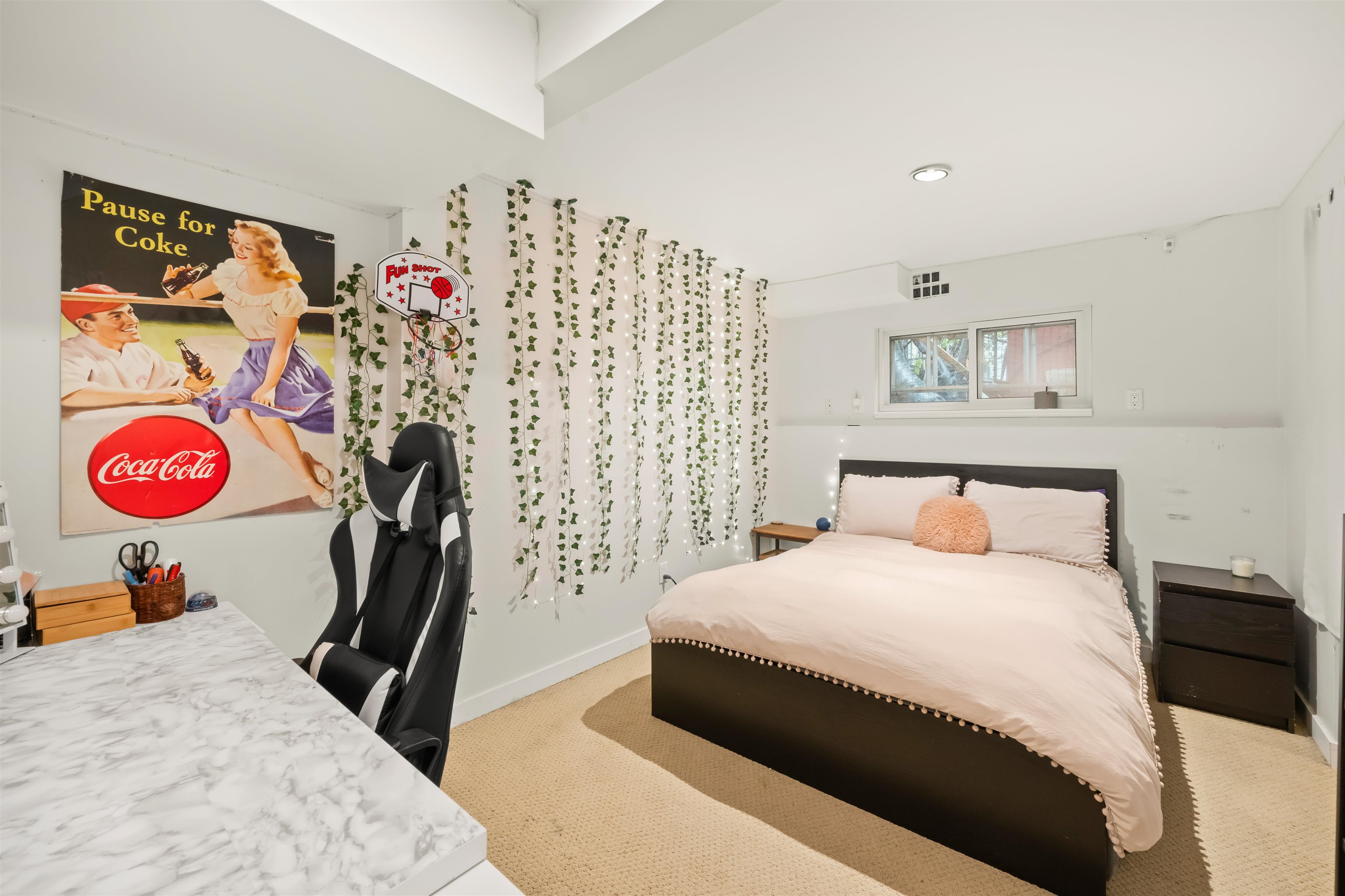 Listing image of 4585 COVE CLIFF ROAD