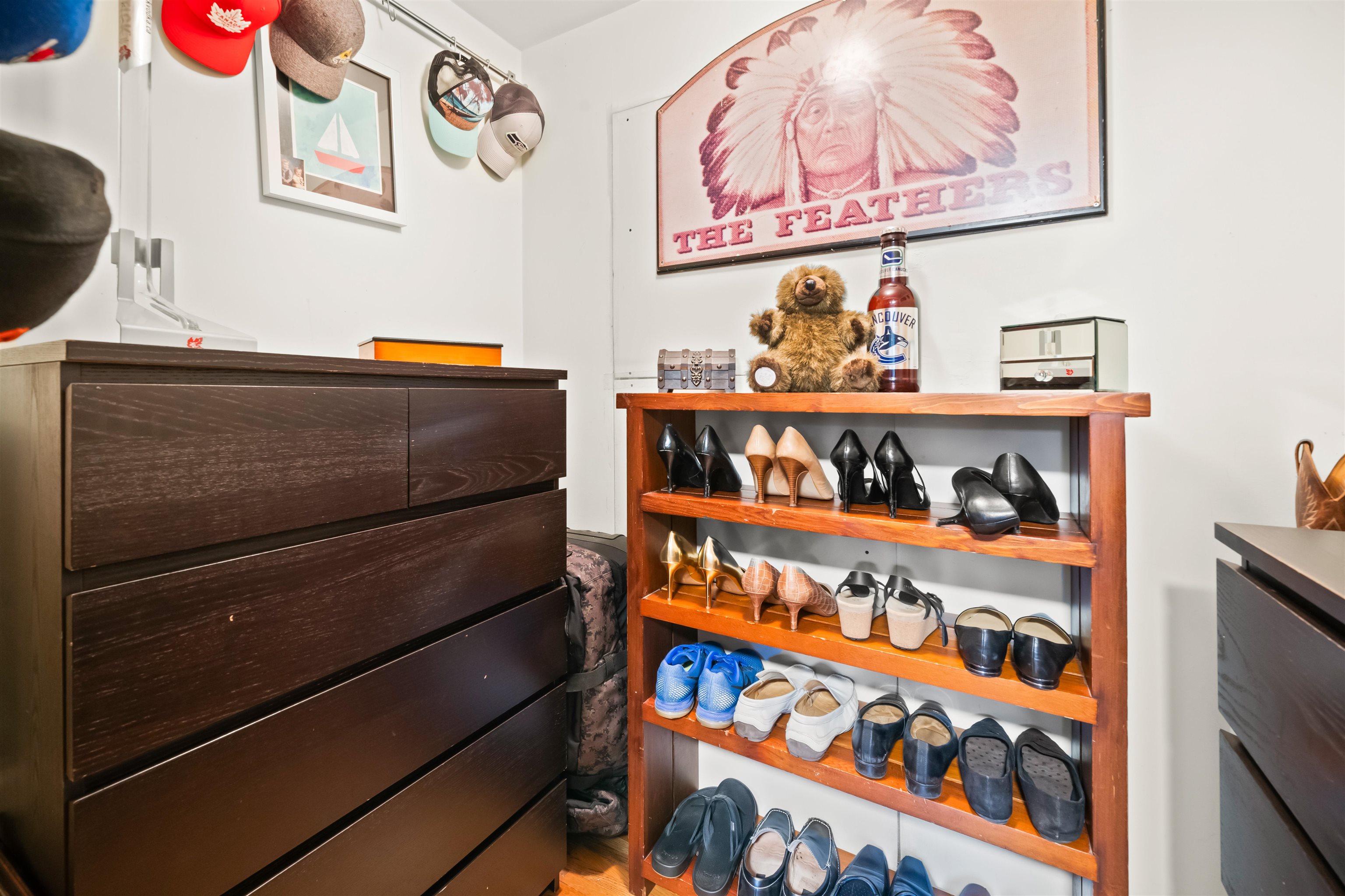 Listing image of 4585 COVE CLIFF ROAD