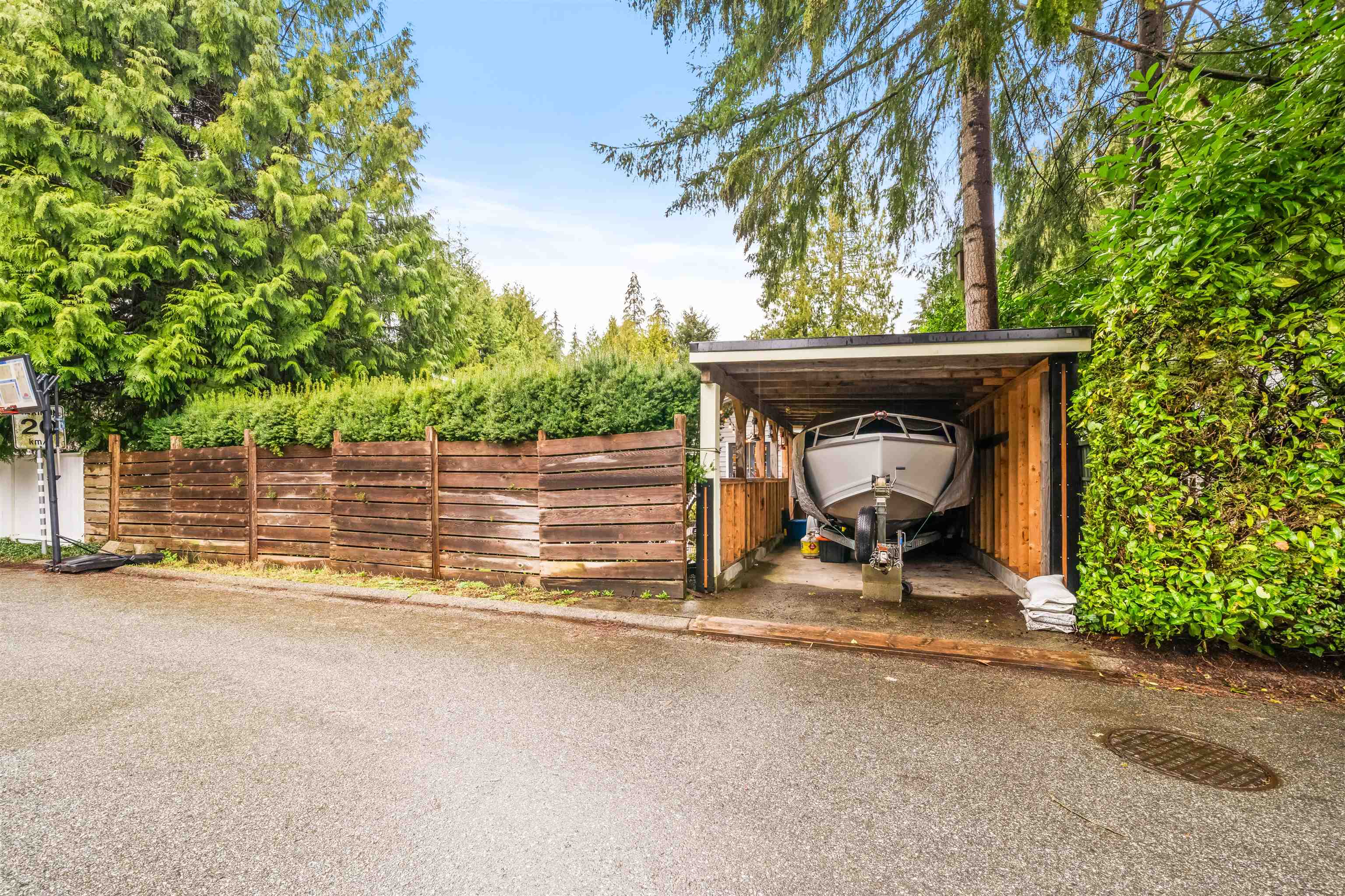 Listing image of 4585 COVE CLIFF ROAD