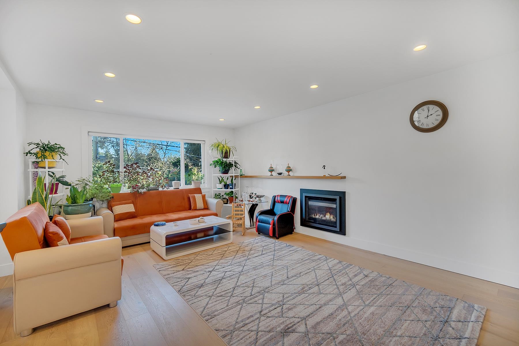Listing image of 2505 WILLIAM AVENUE
