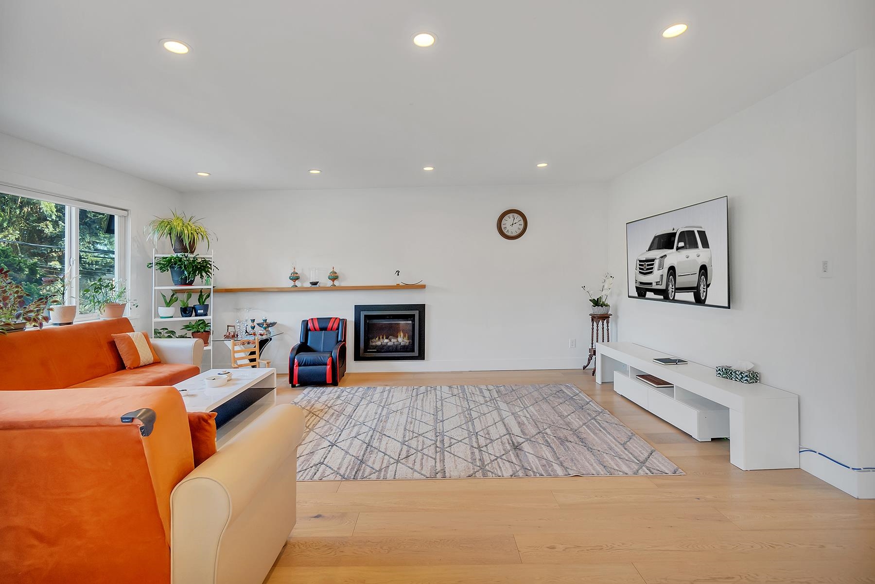 Listing image of 2505 WILLIAM AVENUE