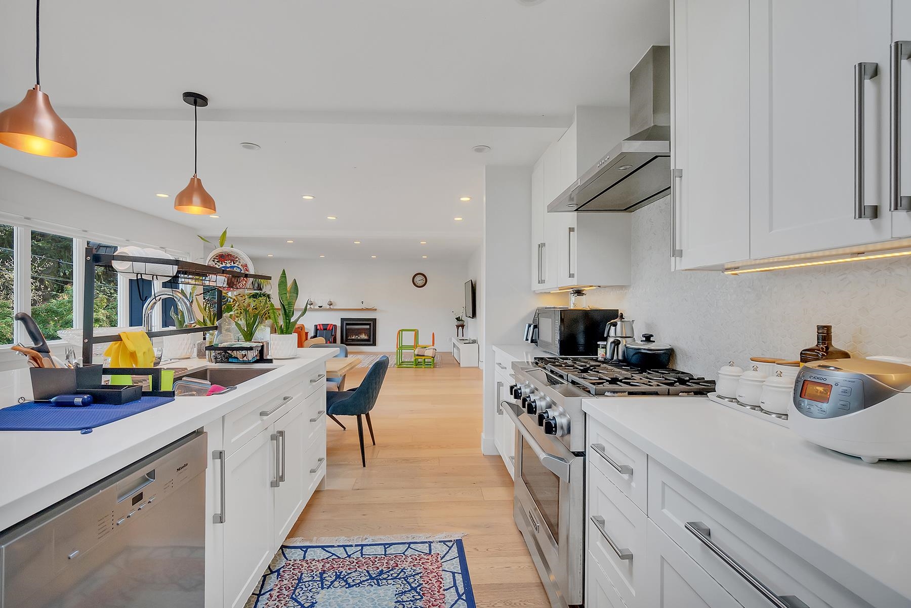 Listing image of 2505 WILLIAM AVENUE