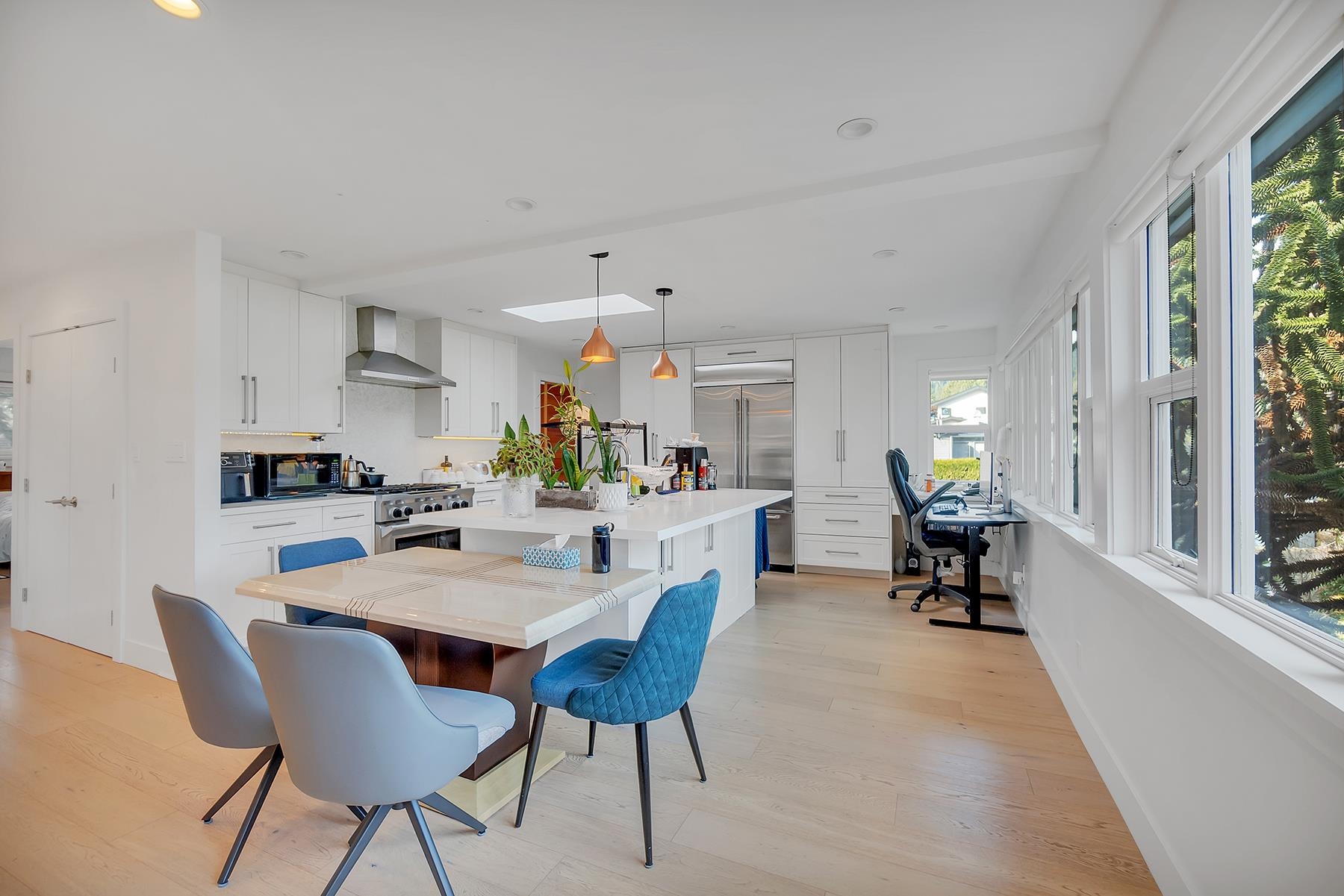 Listing image of 2505 WILLIAM AVENUE