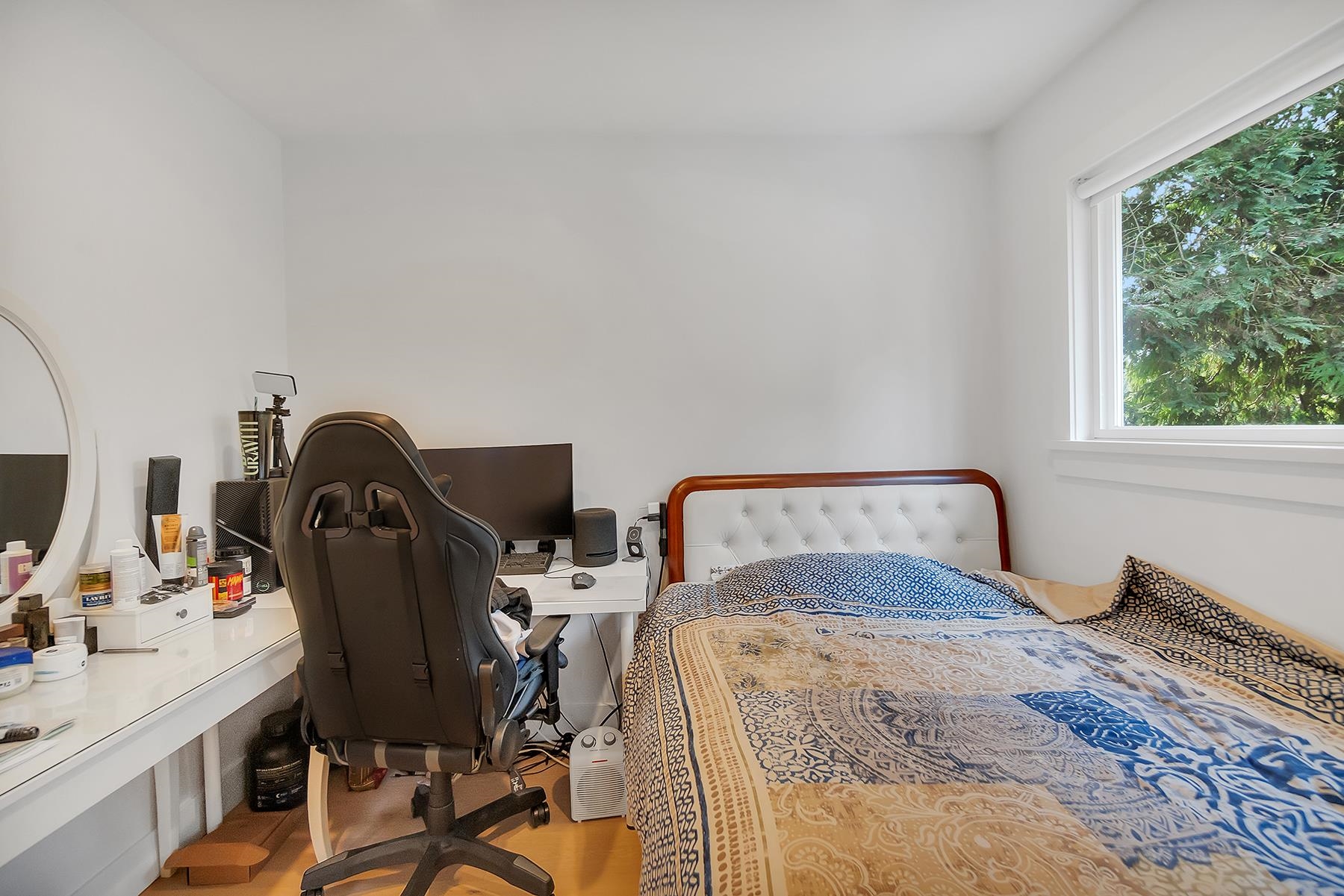 Listing image of 2505 WILLIAM AVENUE