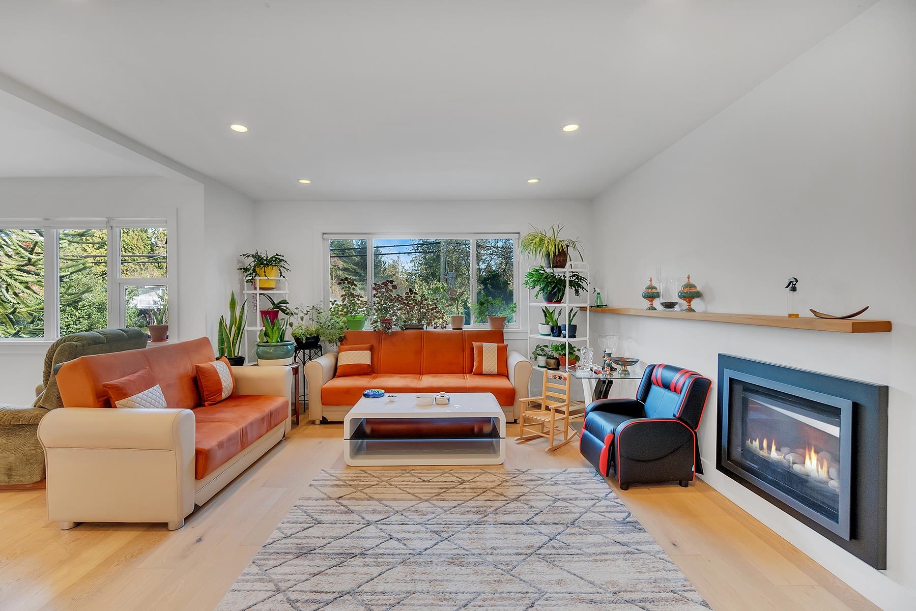 Listing image of 2505 WILLIAM AVENUE