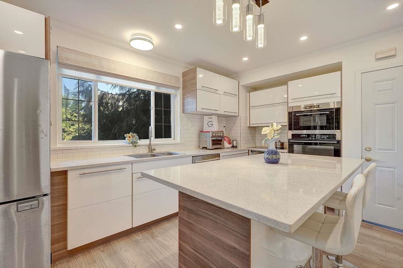 Listing image of 456 E 20TH STREET