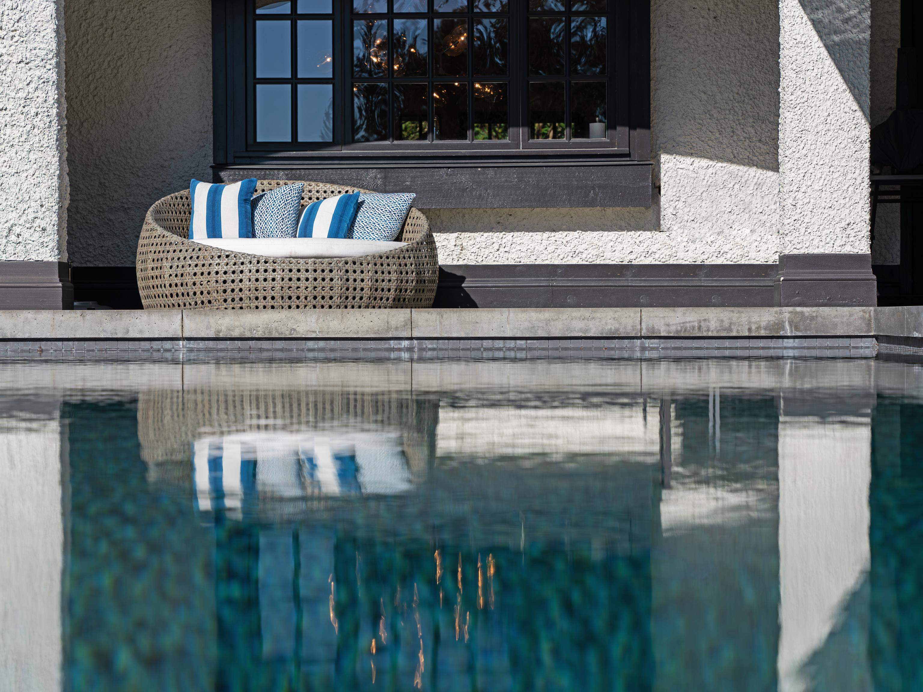 Listing image of 2985 ALTAMONT CRESCENT
