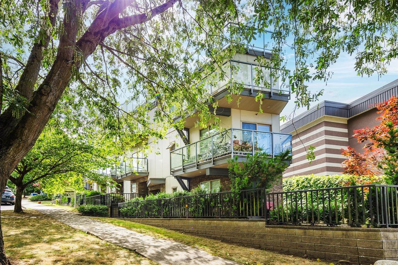 Listing image of 2128 ETON STREET