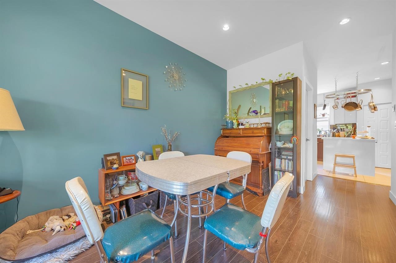 Listing image of 2128 ETON STREET