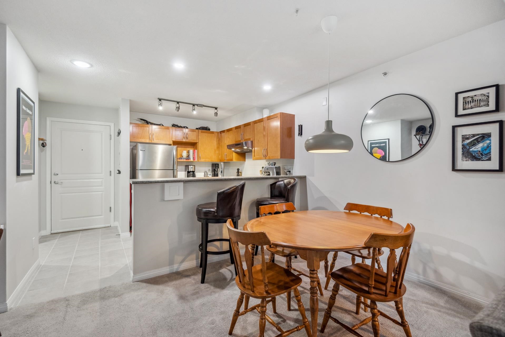 Listing image of 414 333 E 1ST STREET
