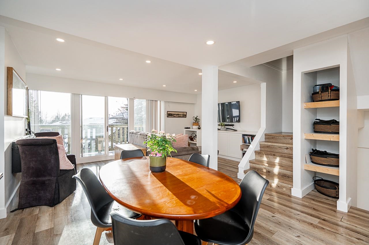 Listing image of 1014 LILLOOET ROAD
