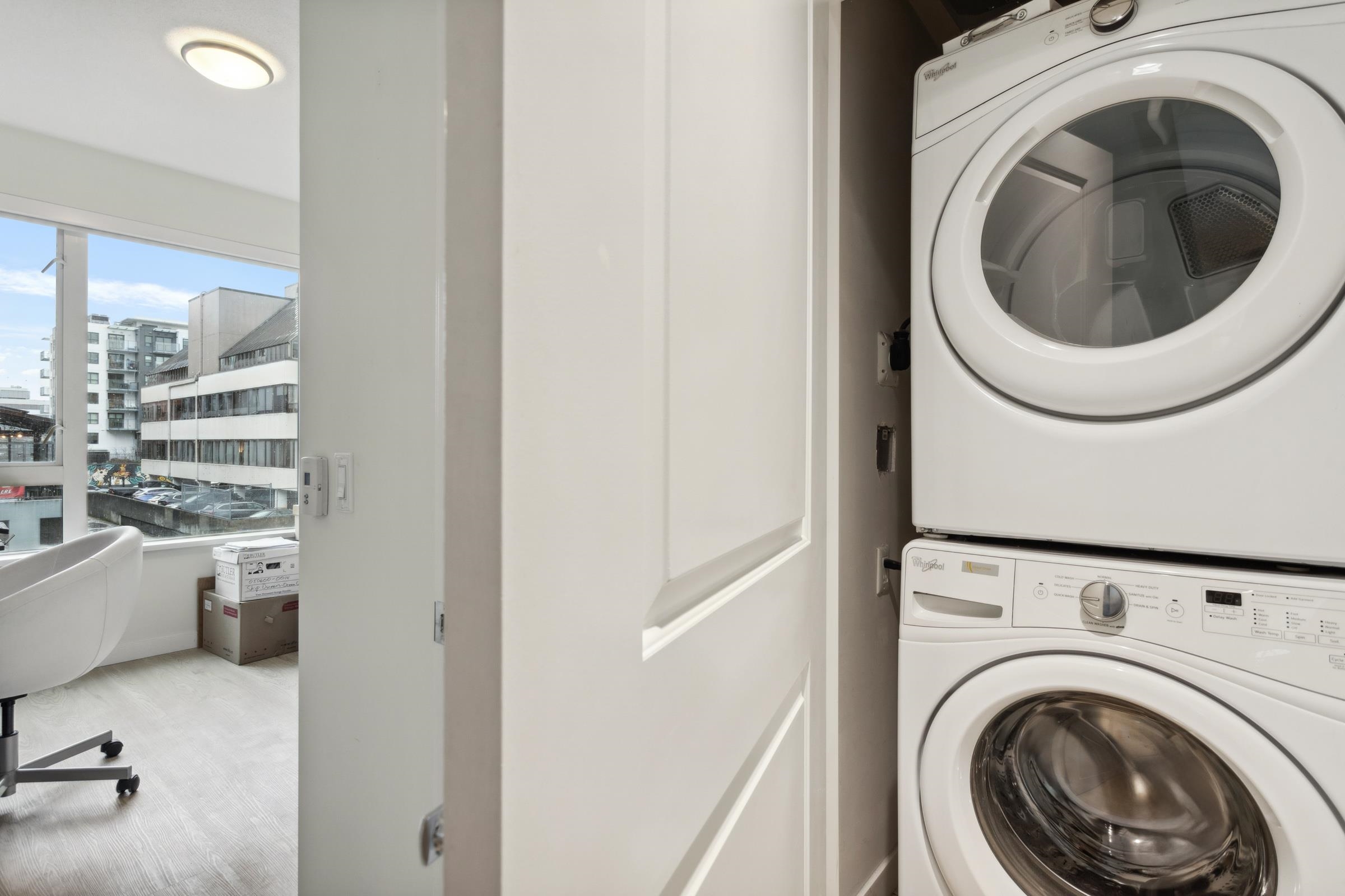 Listing image of 221 255 W 1ST STREET