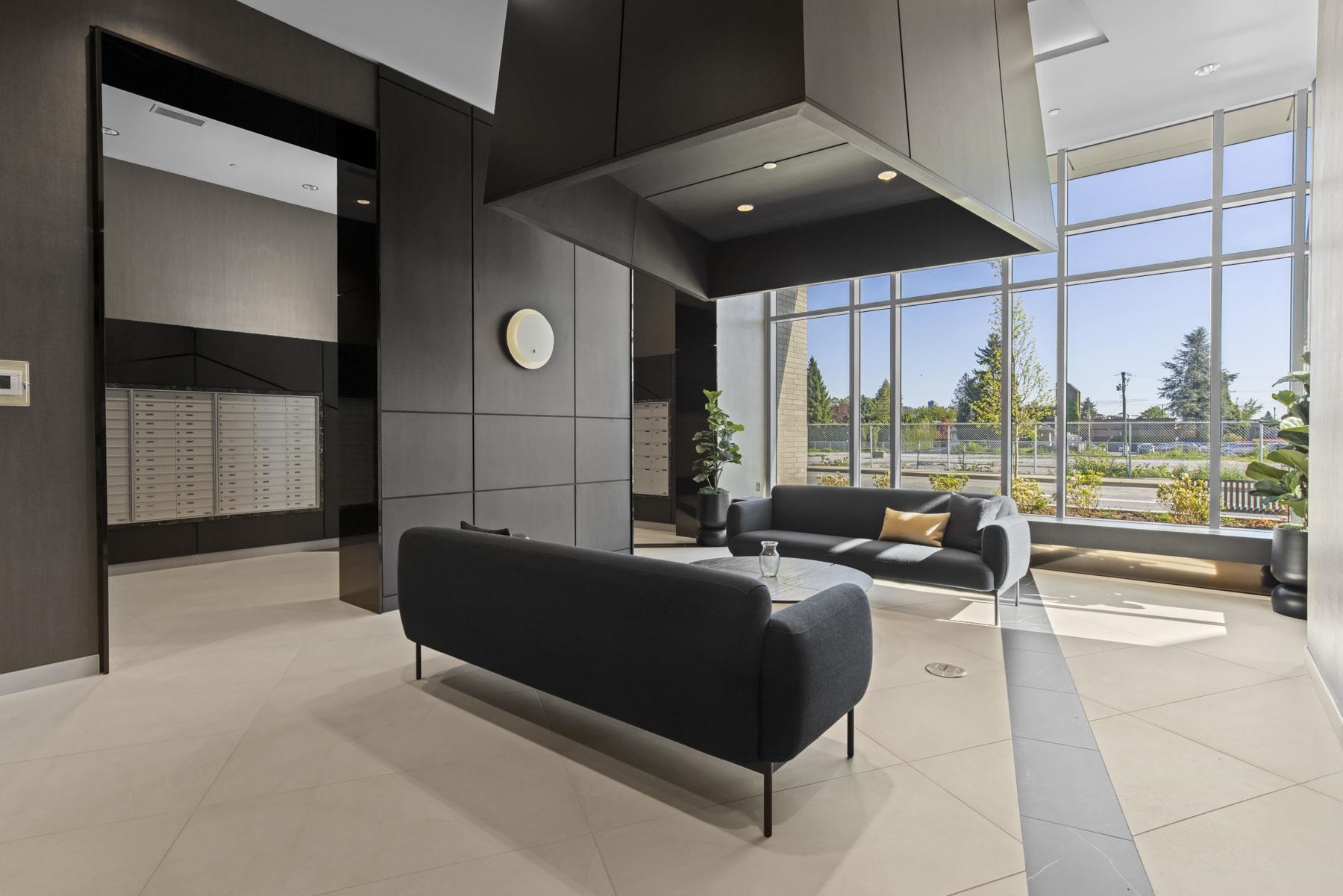 Listing image of 318 1500 FERN STREET