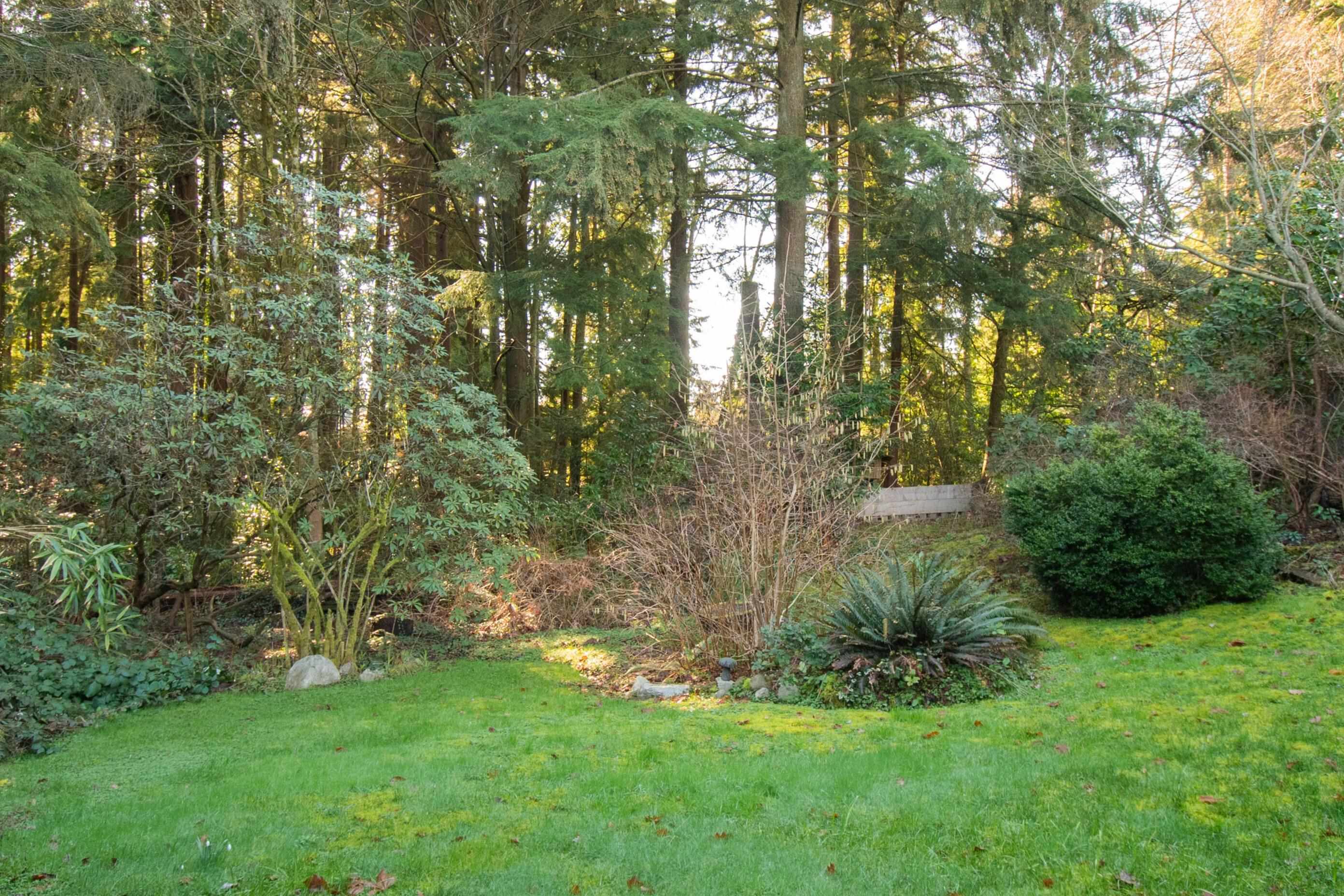 Listing image of 937 MONTROYAL BOULEVARD
