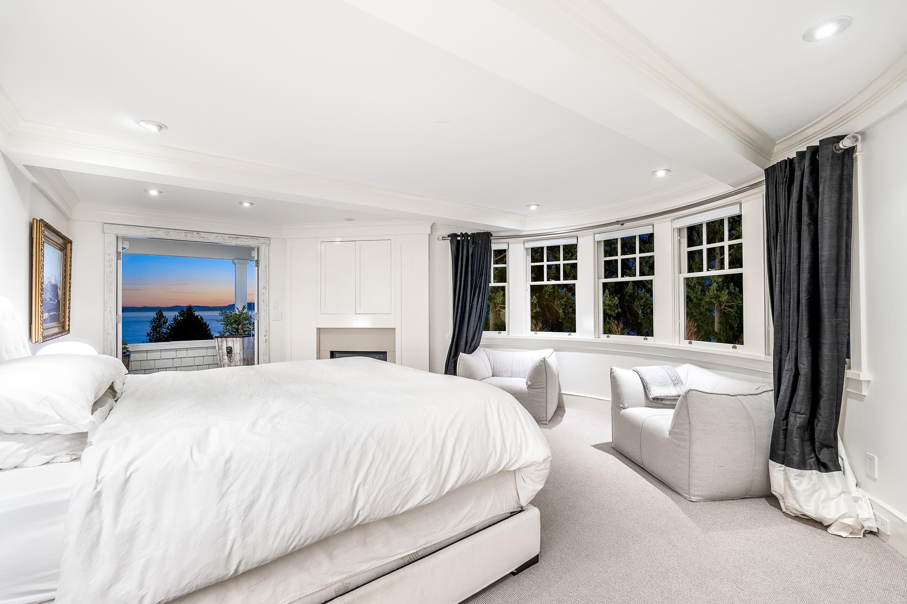 Listing image of 2962 MATHERS CRESCENT