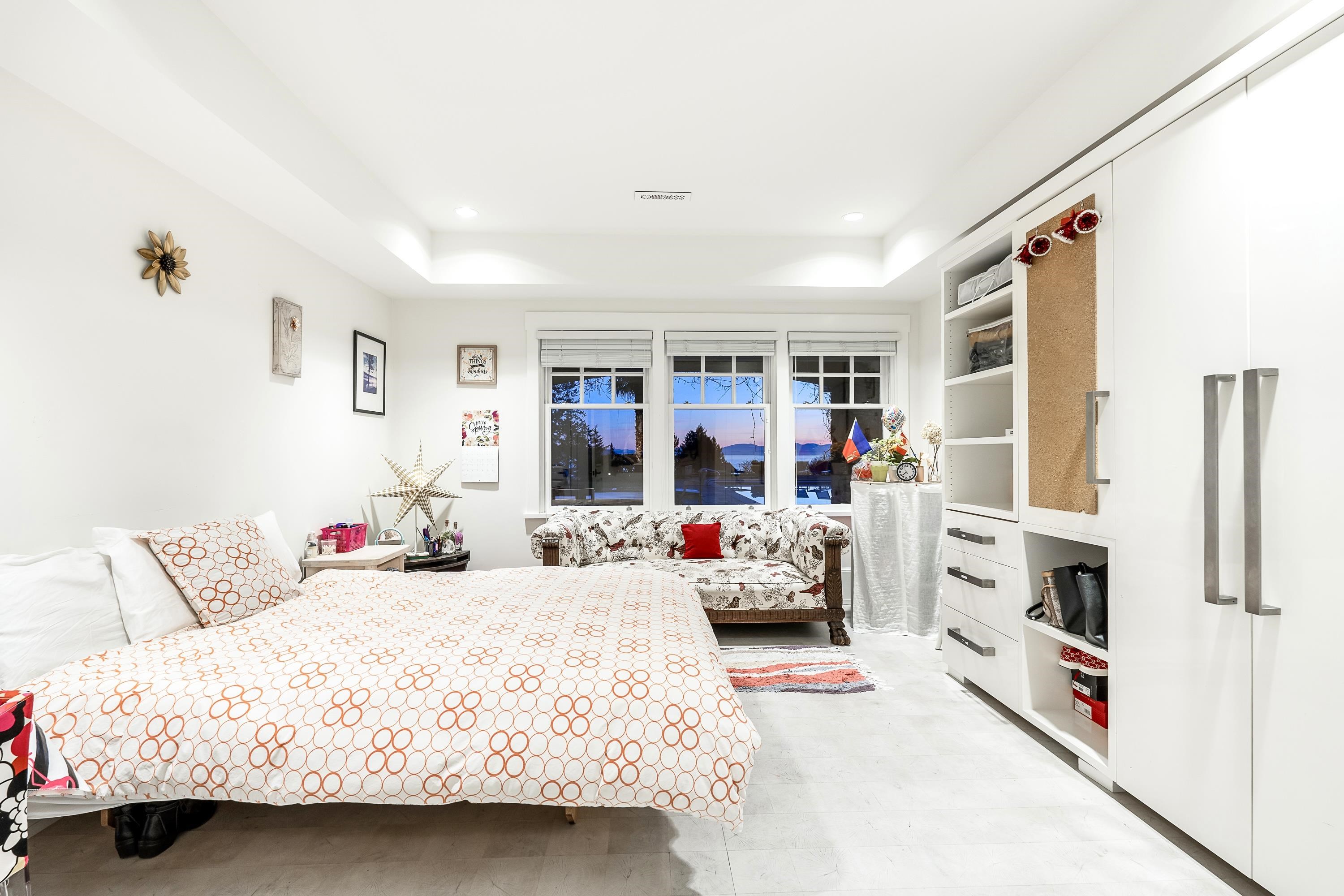 Listing image of 2962 MATHERS CRESCENT
