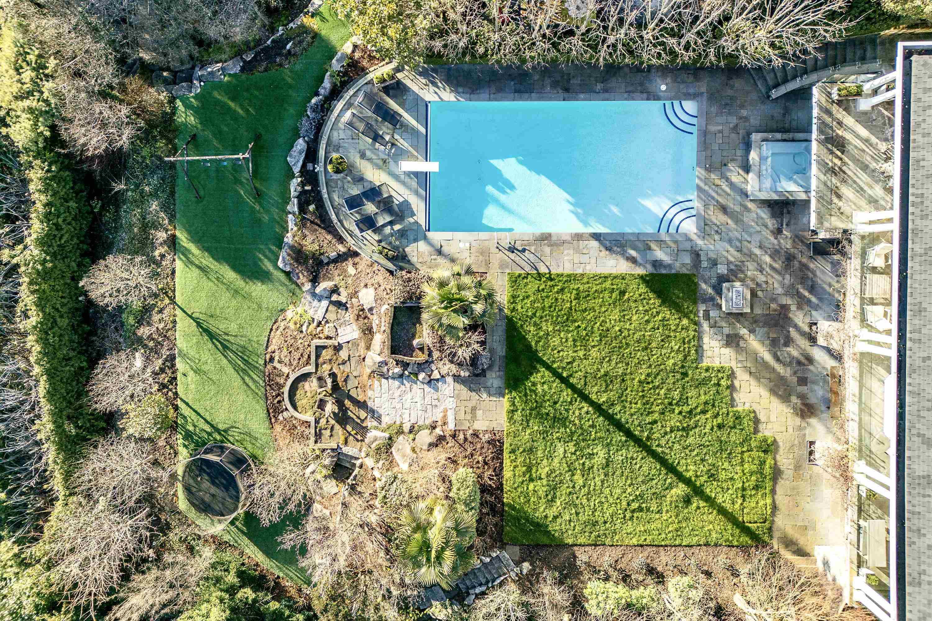 Listing image of 2962 MATHERS CRESCENT