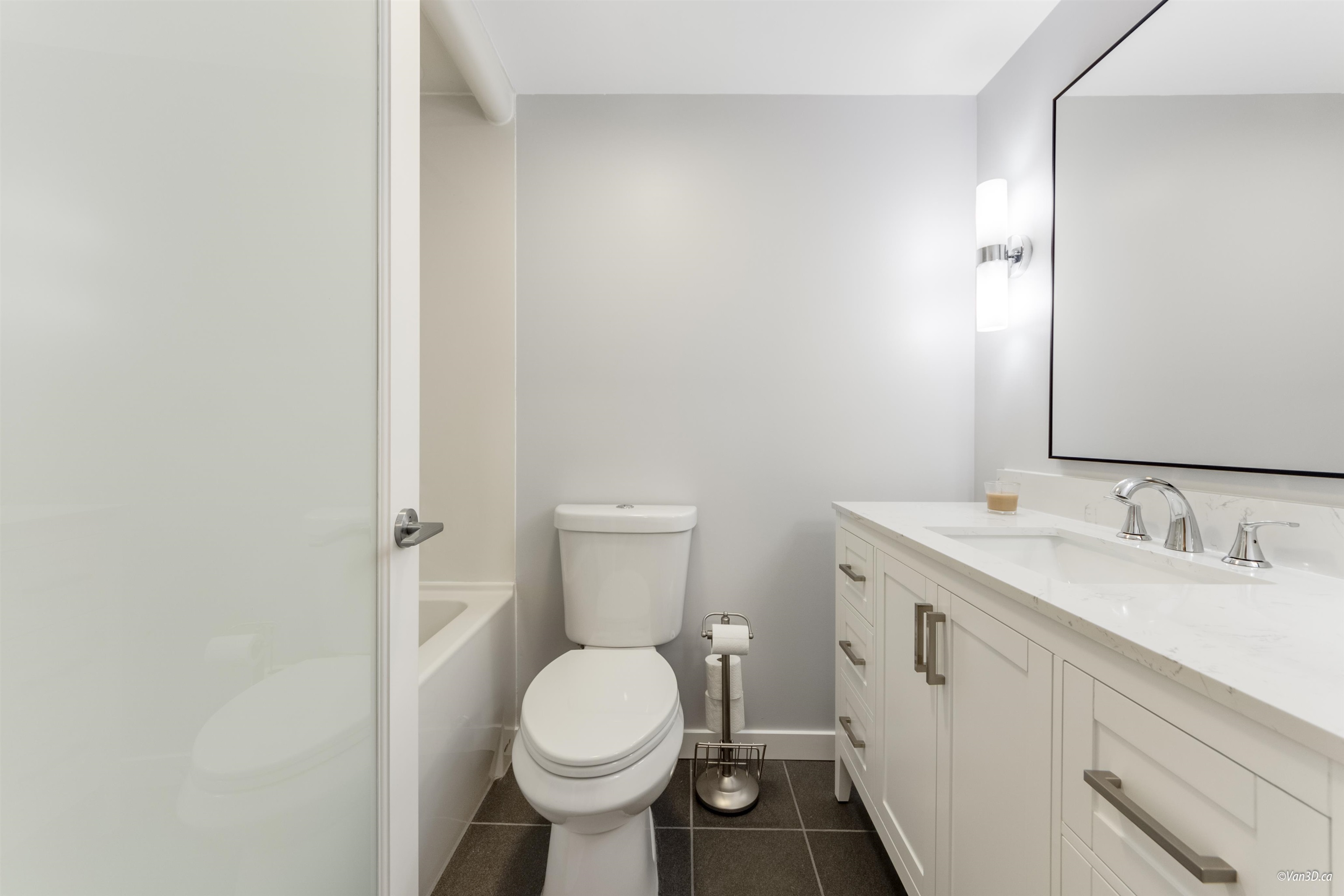 Listing image of 309 306 W 1ST STREET