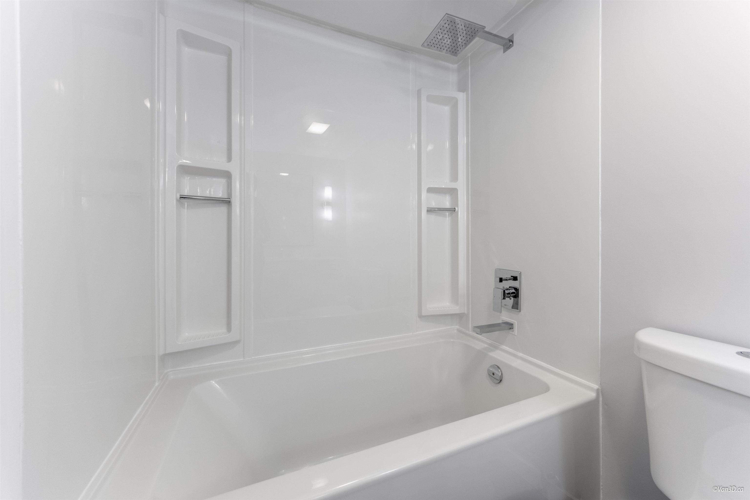 Listing image of 309 306 W 1ST STREET