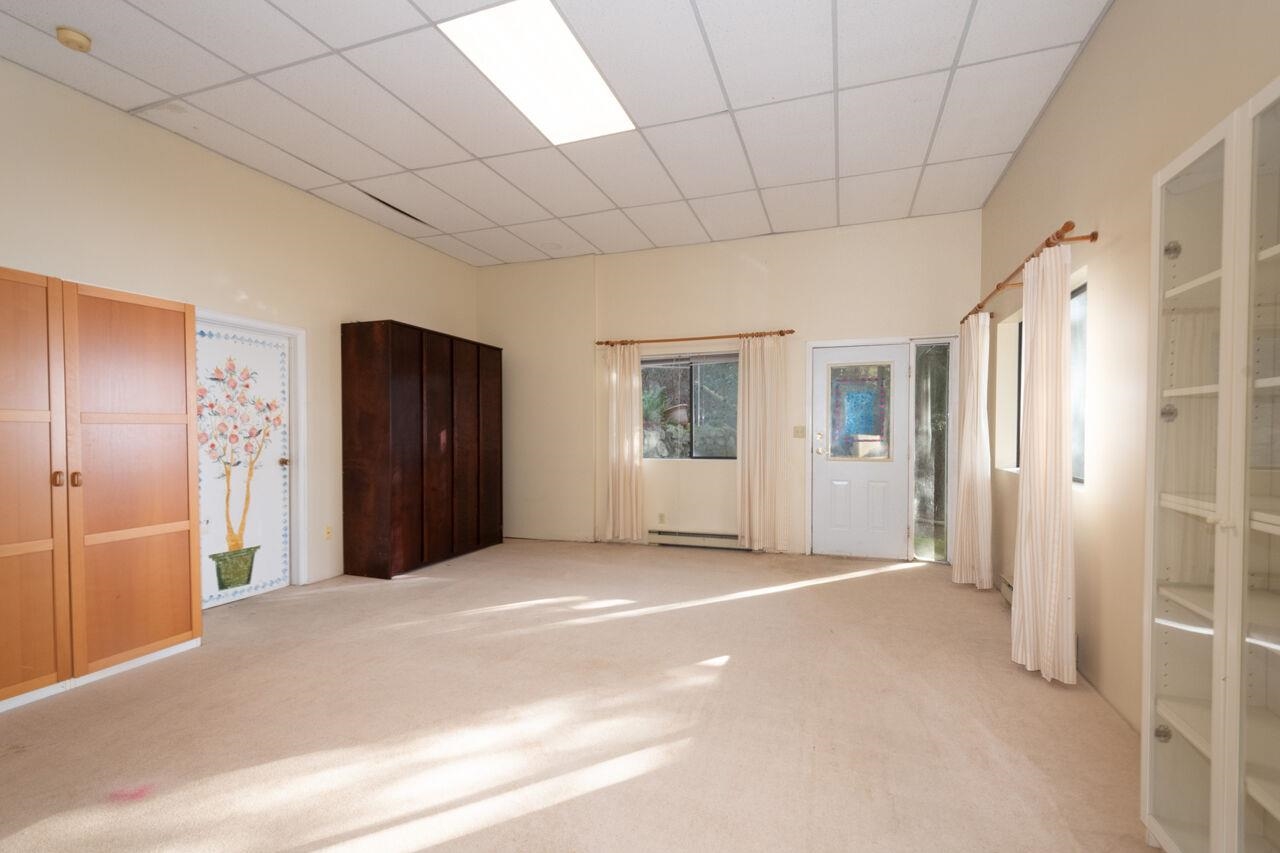 Listing image of 908 CLIPPER PLACE