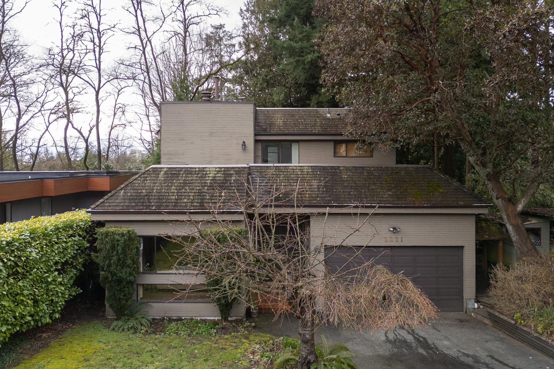 Listing image of 2221 BOWSER AVENUE