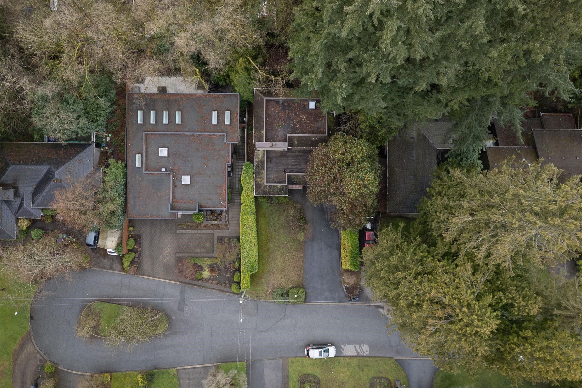 Listing image of 2221 BOWSER AVENUE