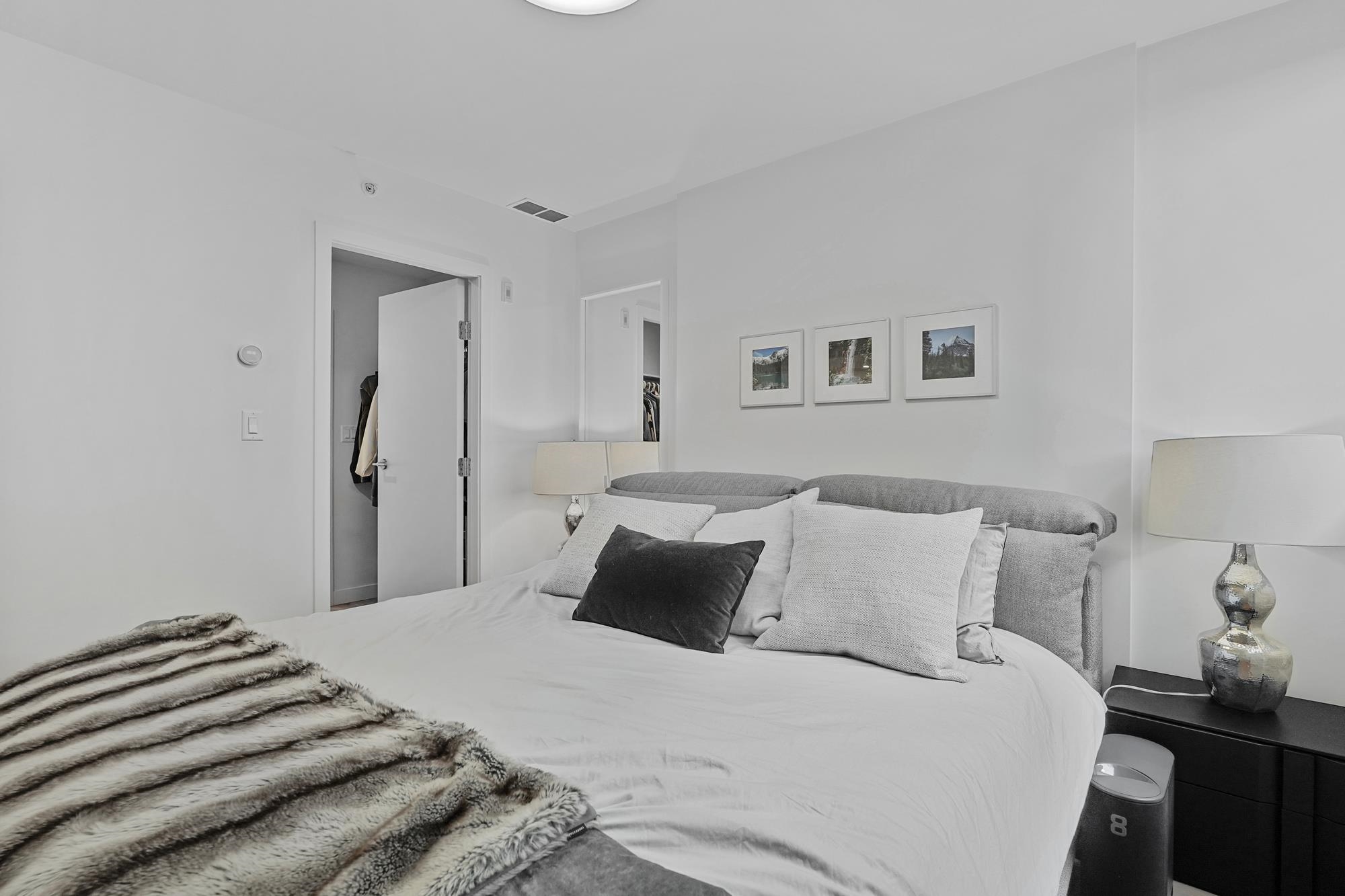 Listing image of 101 649 E 3RD STREET