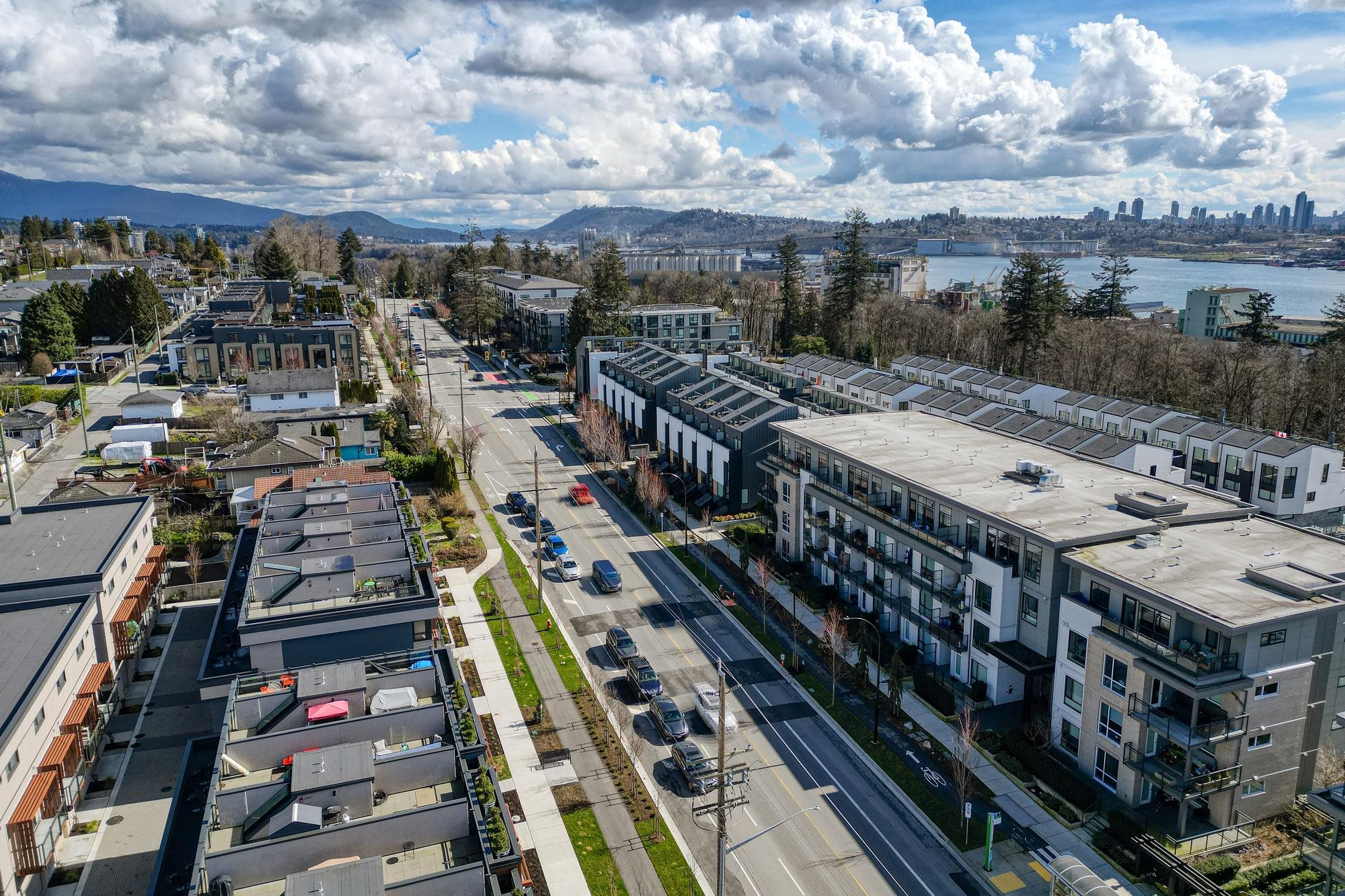 Listing image of 101 649 E 3RD STREET