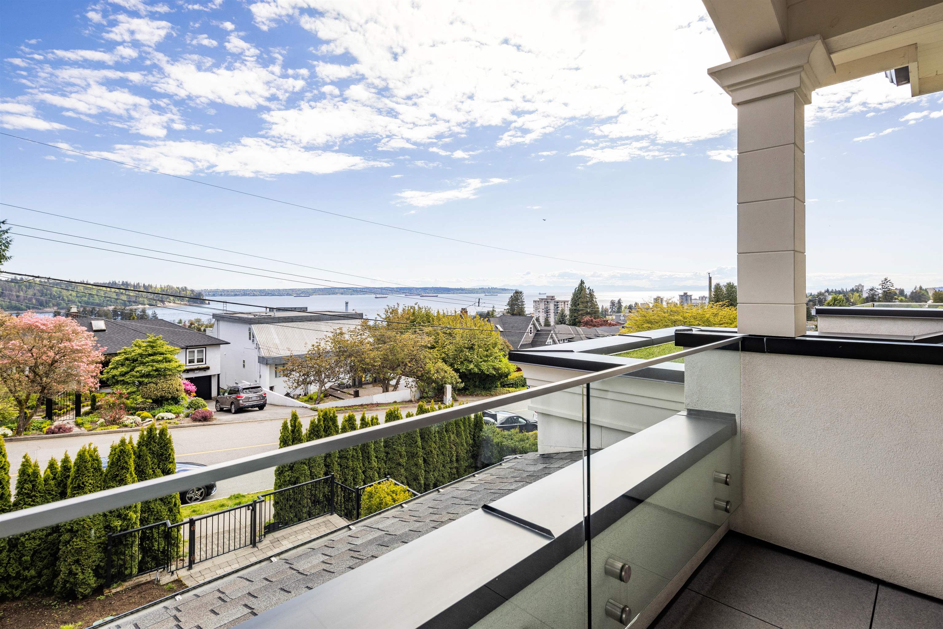 Listing image of 1115 FULTON AVENUE