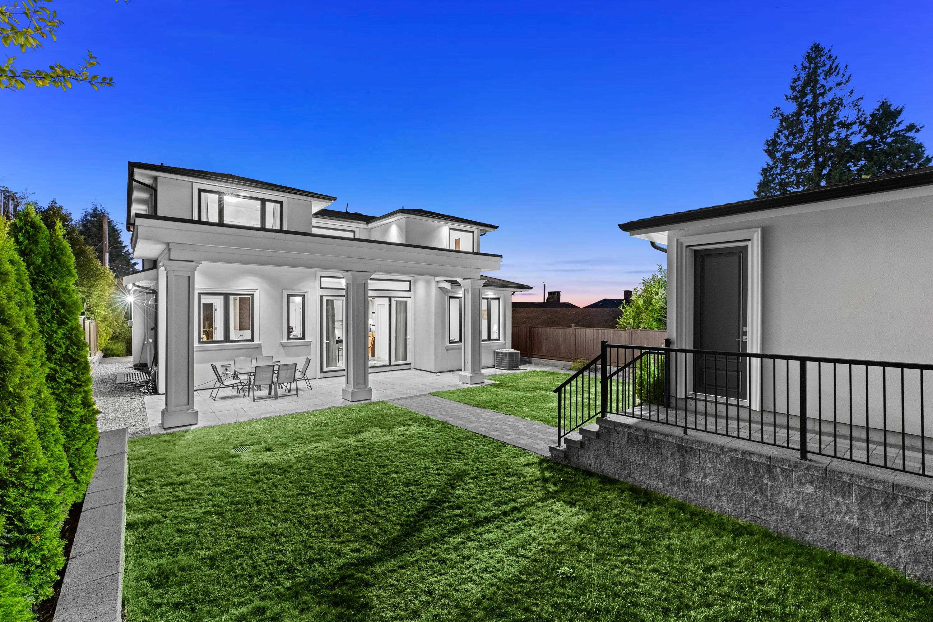 Listing image of 1115 FULTON AVENUE