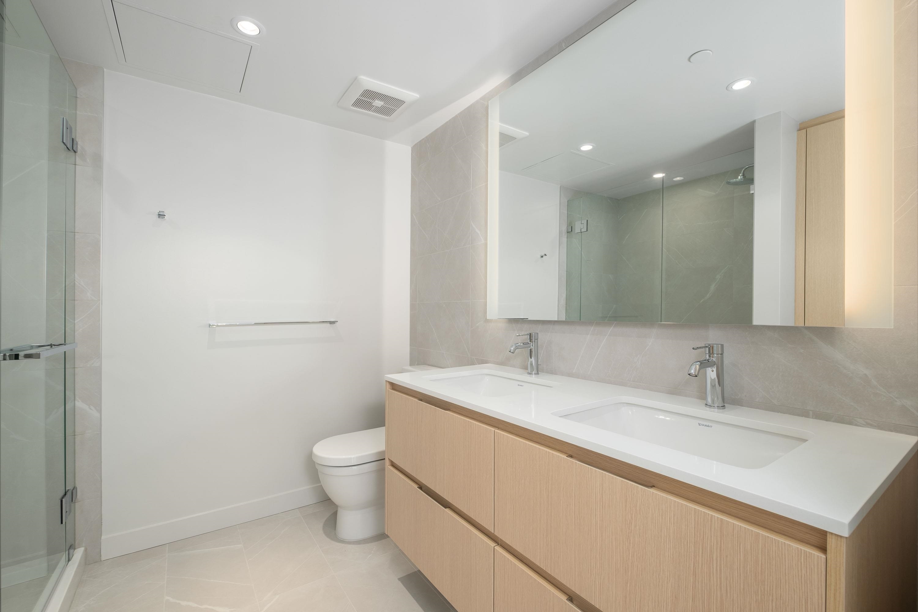 Listing image of 1207 1500 FERN STREET