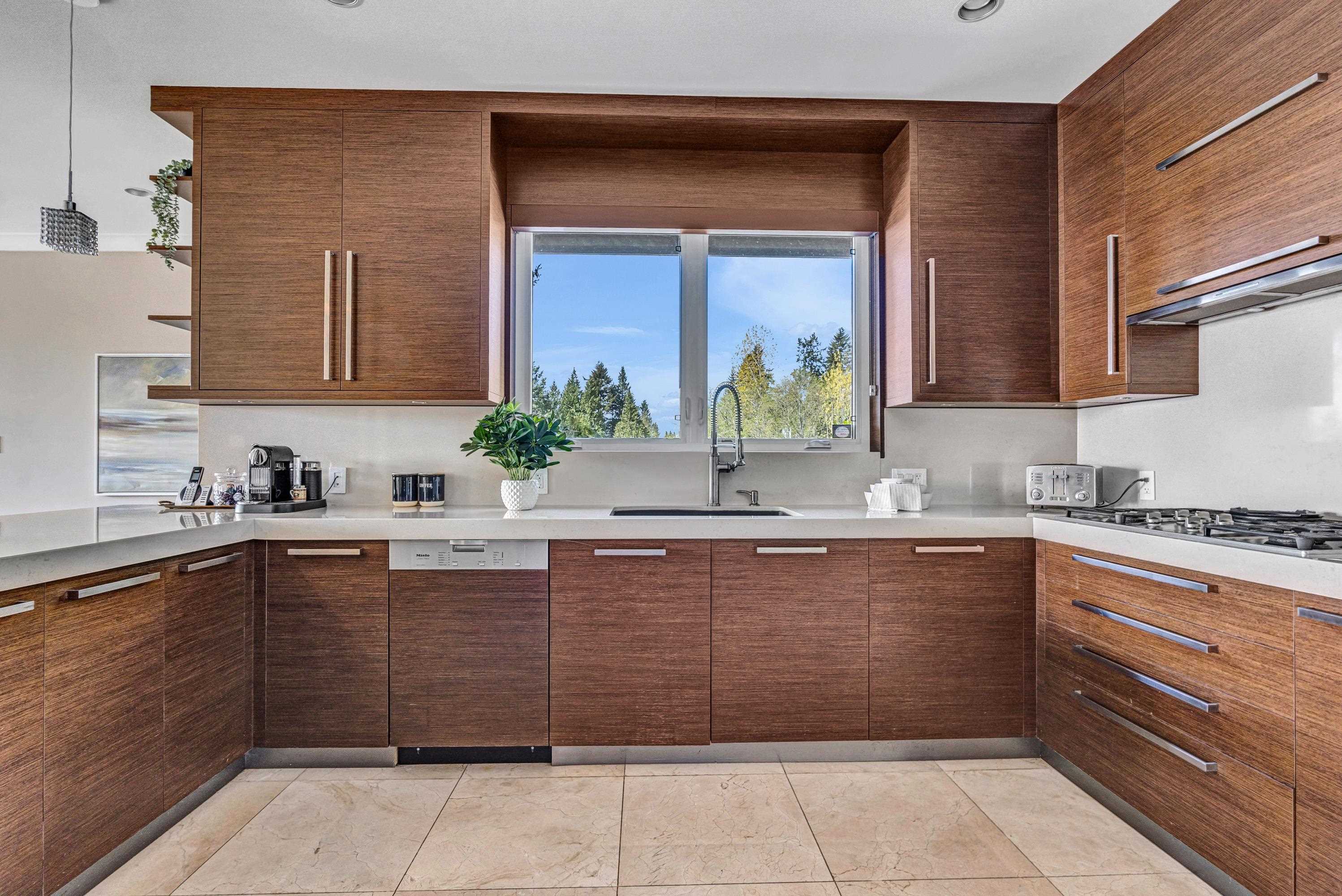 Listing image of 1365 CAMMERAY ROAD