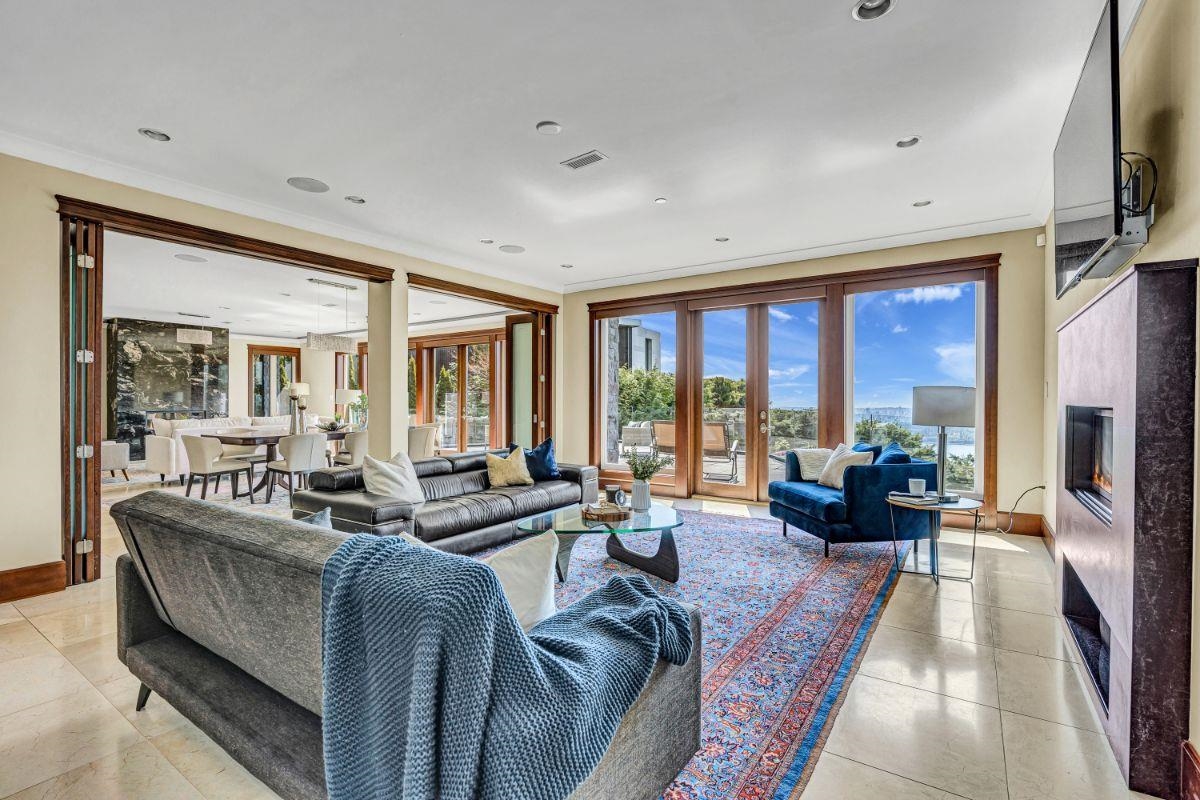 Listing image of 1365 CAMMERAY ROAD