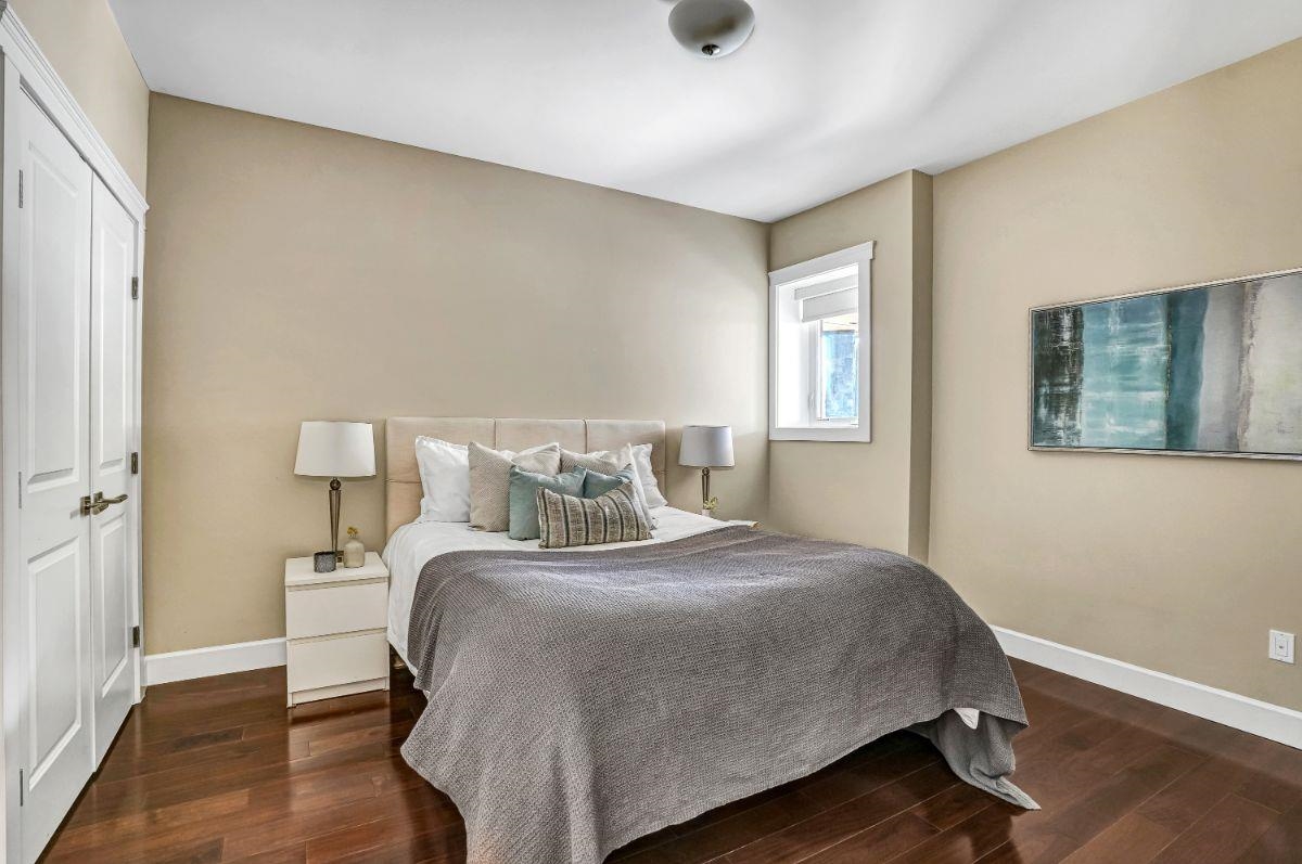 Listing image of 1365 CAMMERAY ROAD