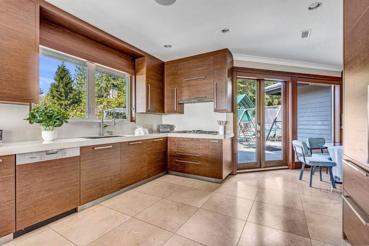 Listing image of 1365 CAMMERAY ROAD