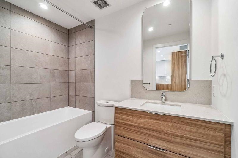 Listing image of 802 2325 EMERY COURT