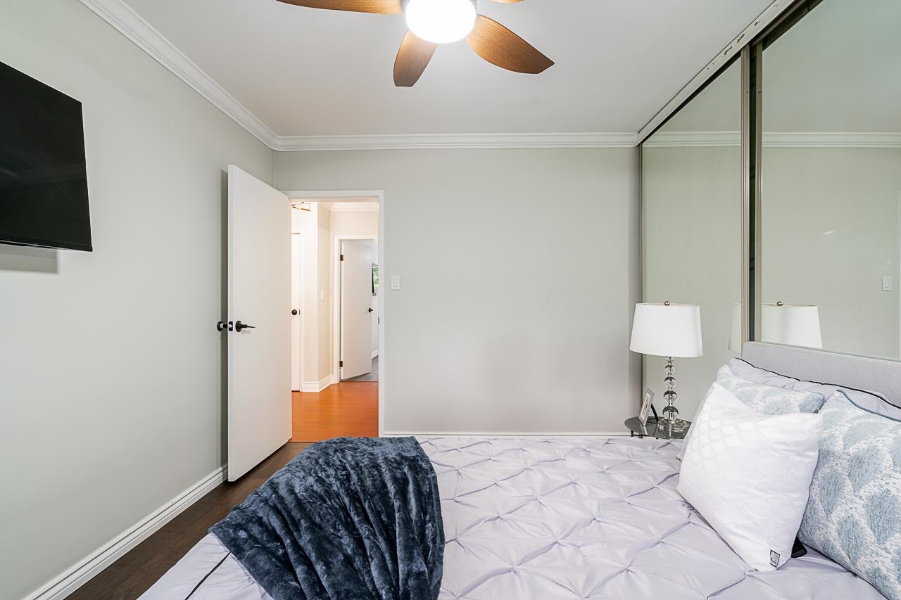 Listing image of 310 INGLEWOOD AVENUE