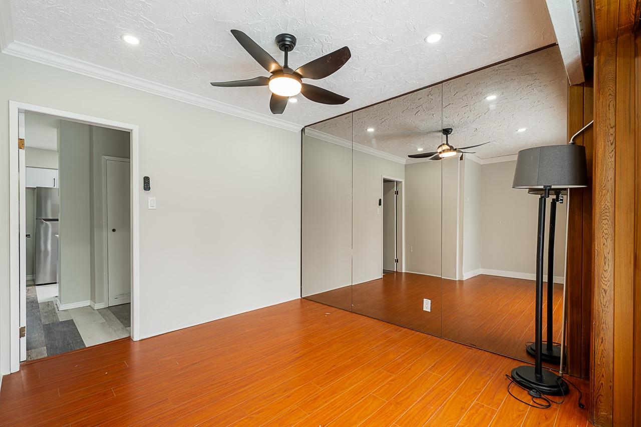 Listing image of 310 INGLEWOOD AVENUE