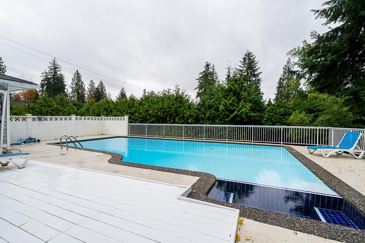 Listing image of 310 INGLEWOOD AVENUE