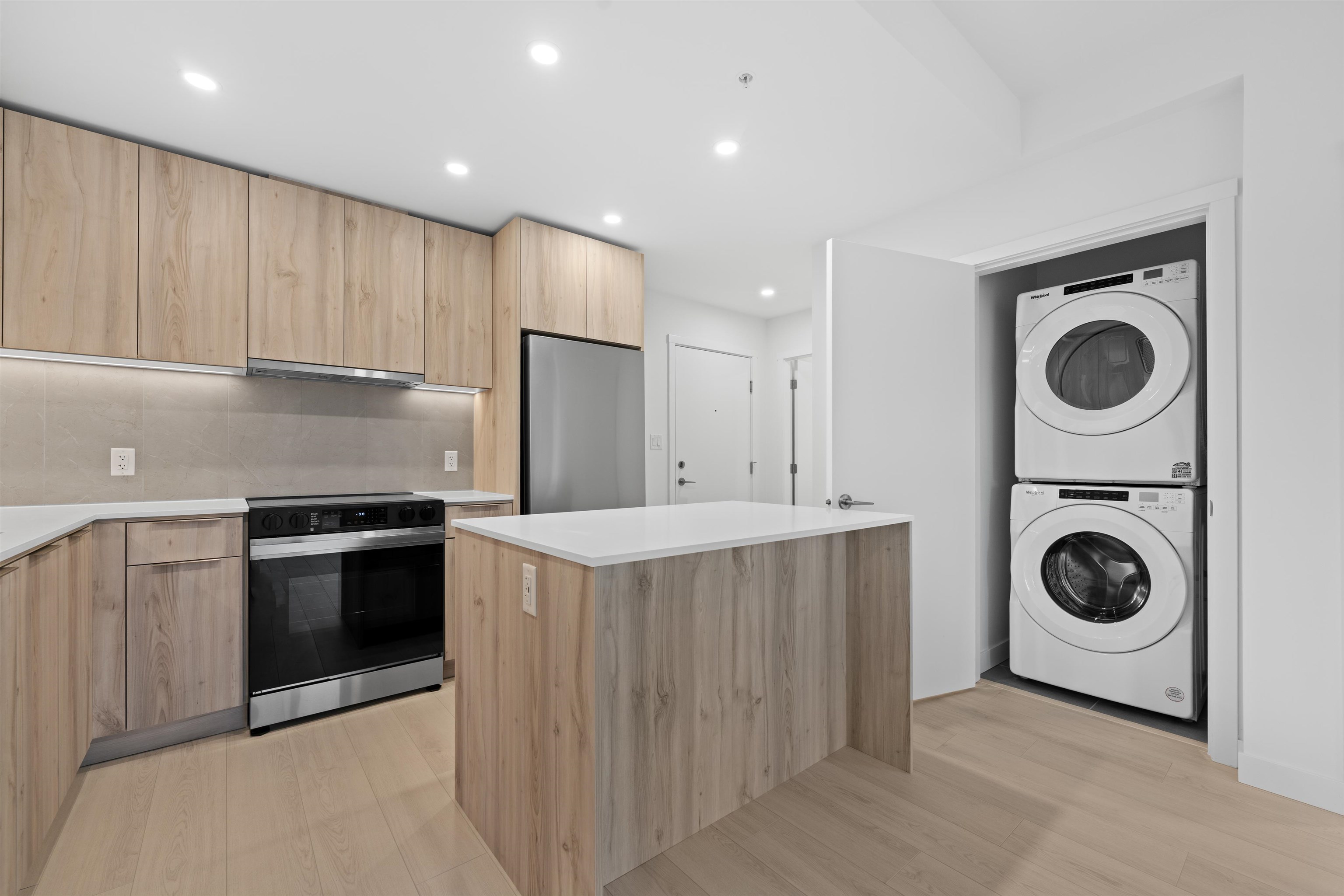 Listing image of 318 3596 MALSUM DRIVE