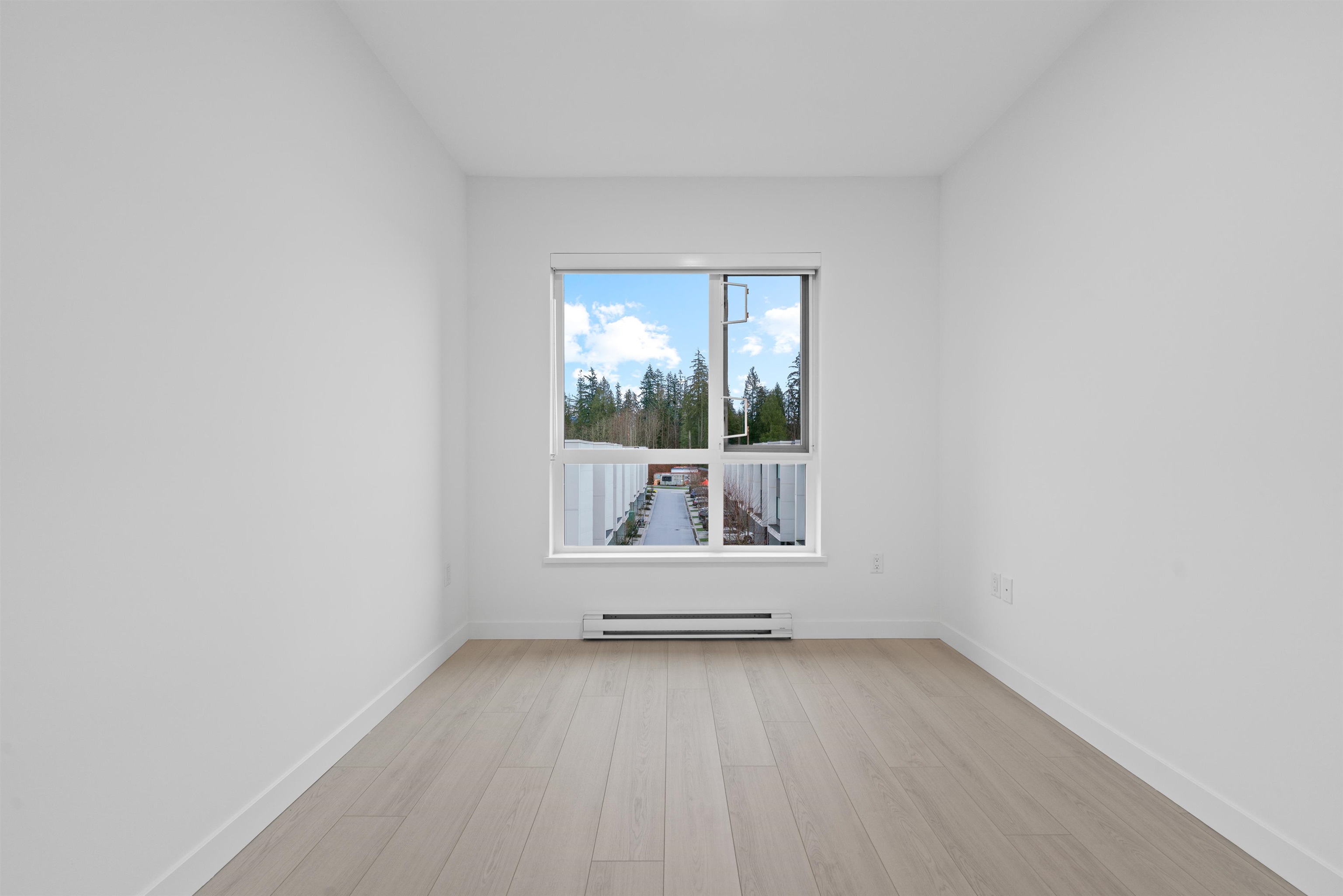 Listing image of 318 3596 MALSUM DRIVE