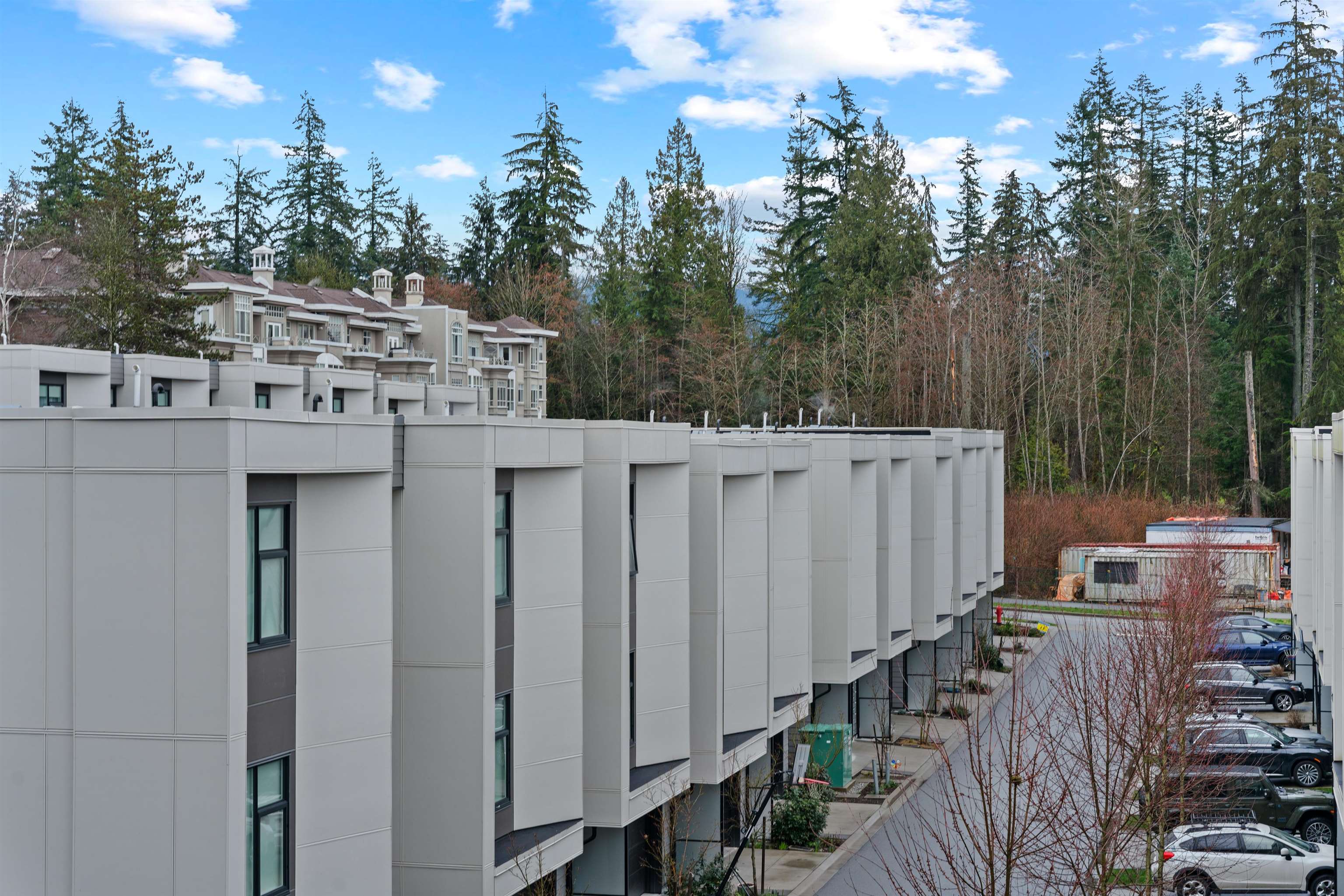 Listing image of 318 3596 MALSUM DRIVE