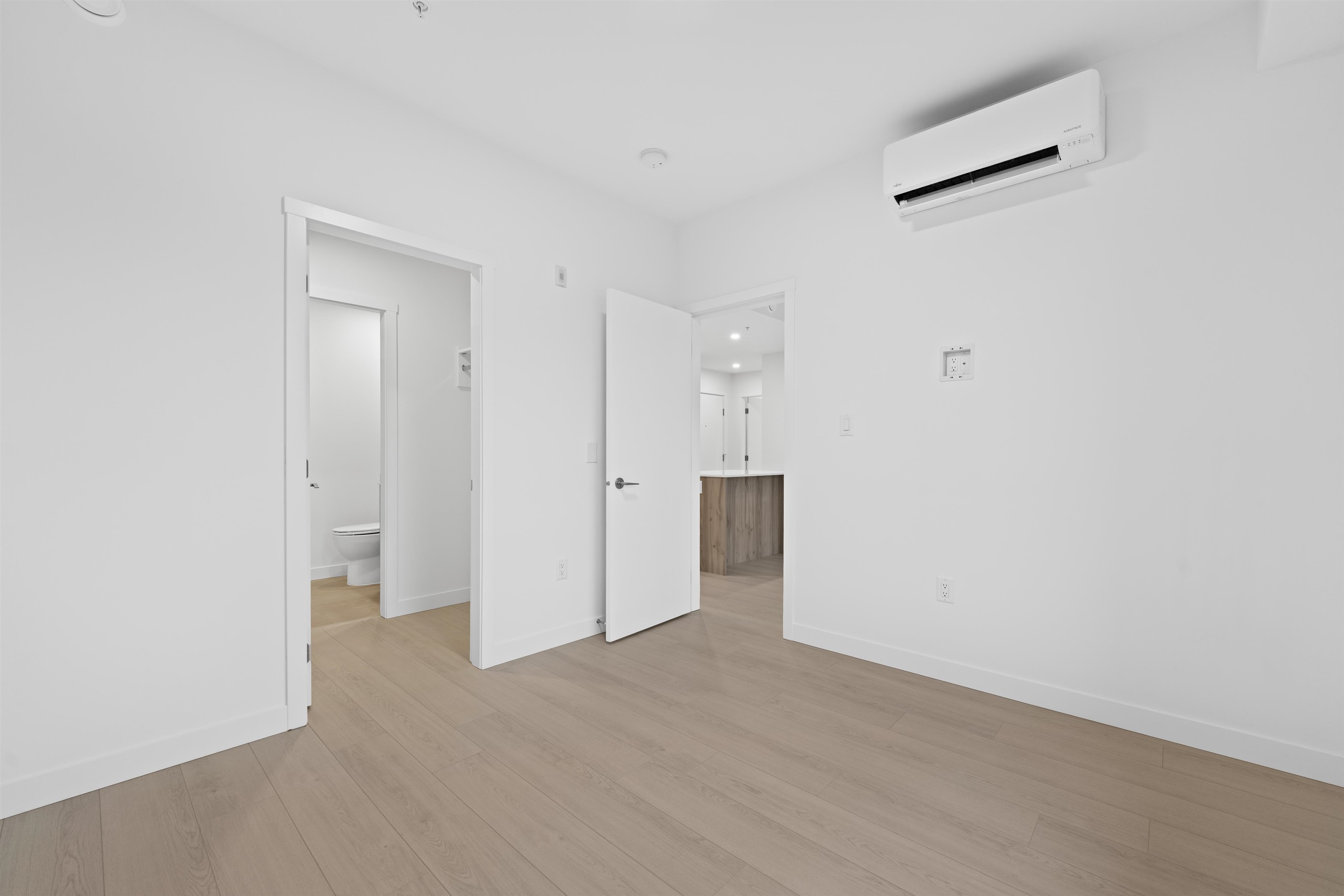 Listing image of 318 3596 MALSUM DRIVE