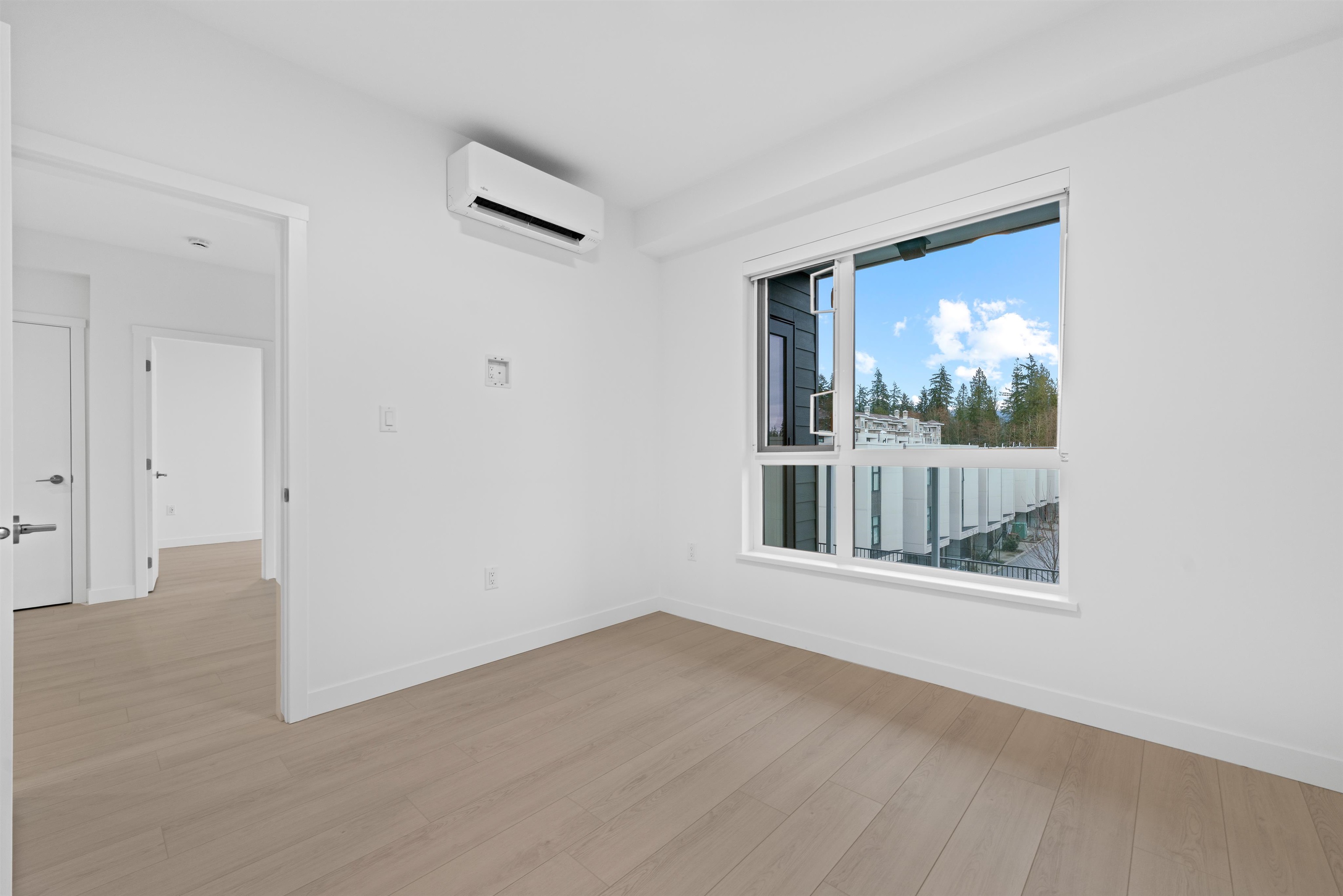 Listing image of 318 3596 MALSUM DRIVE