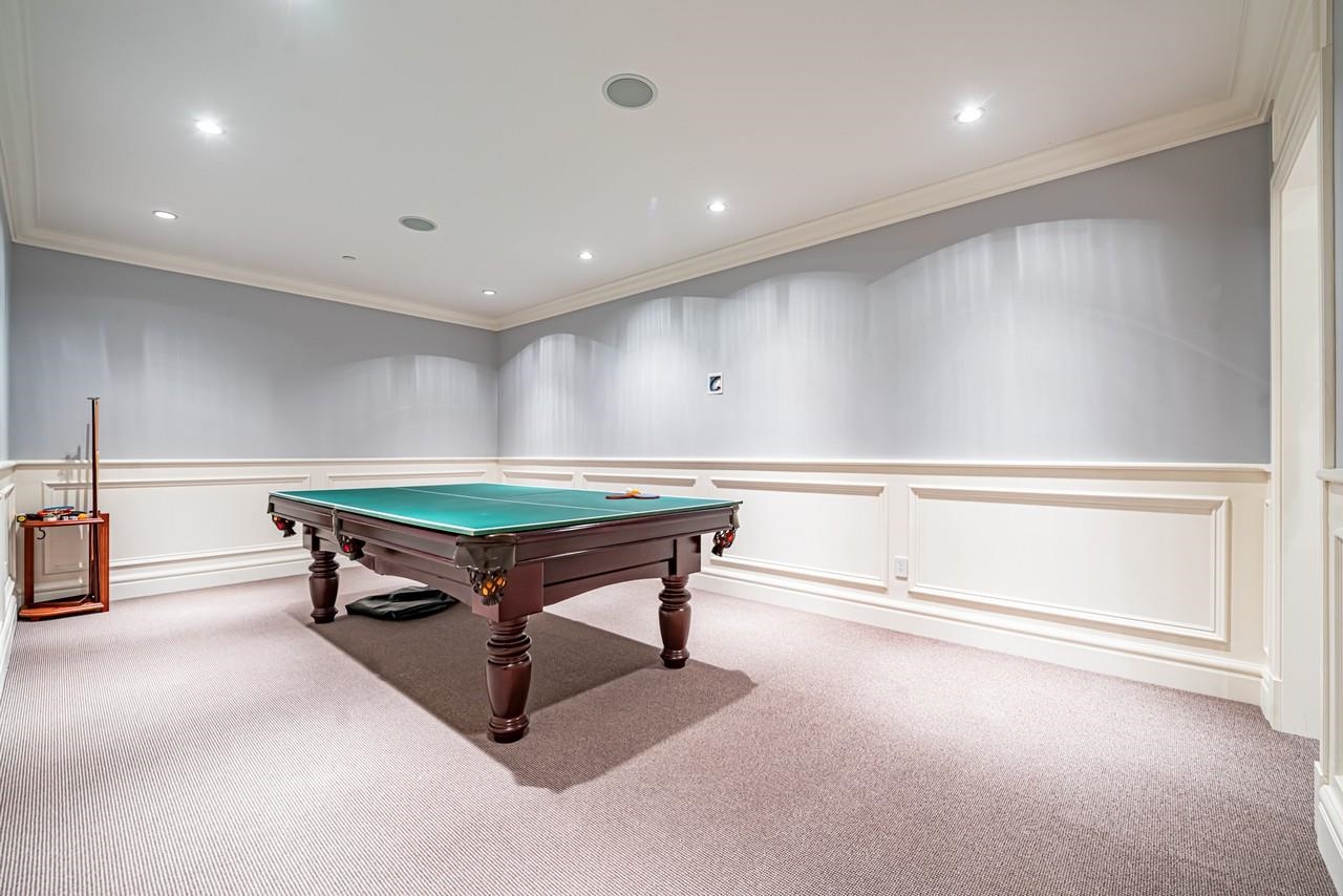 Listing image of 2913 ALTAMONT CRESCENT