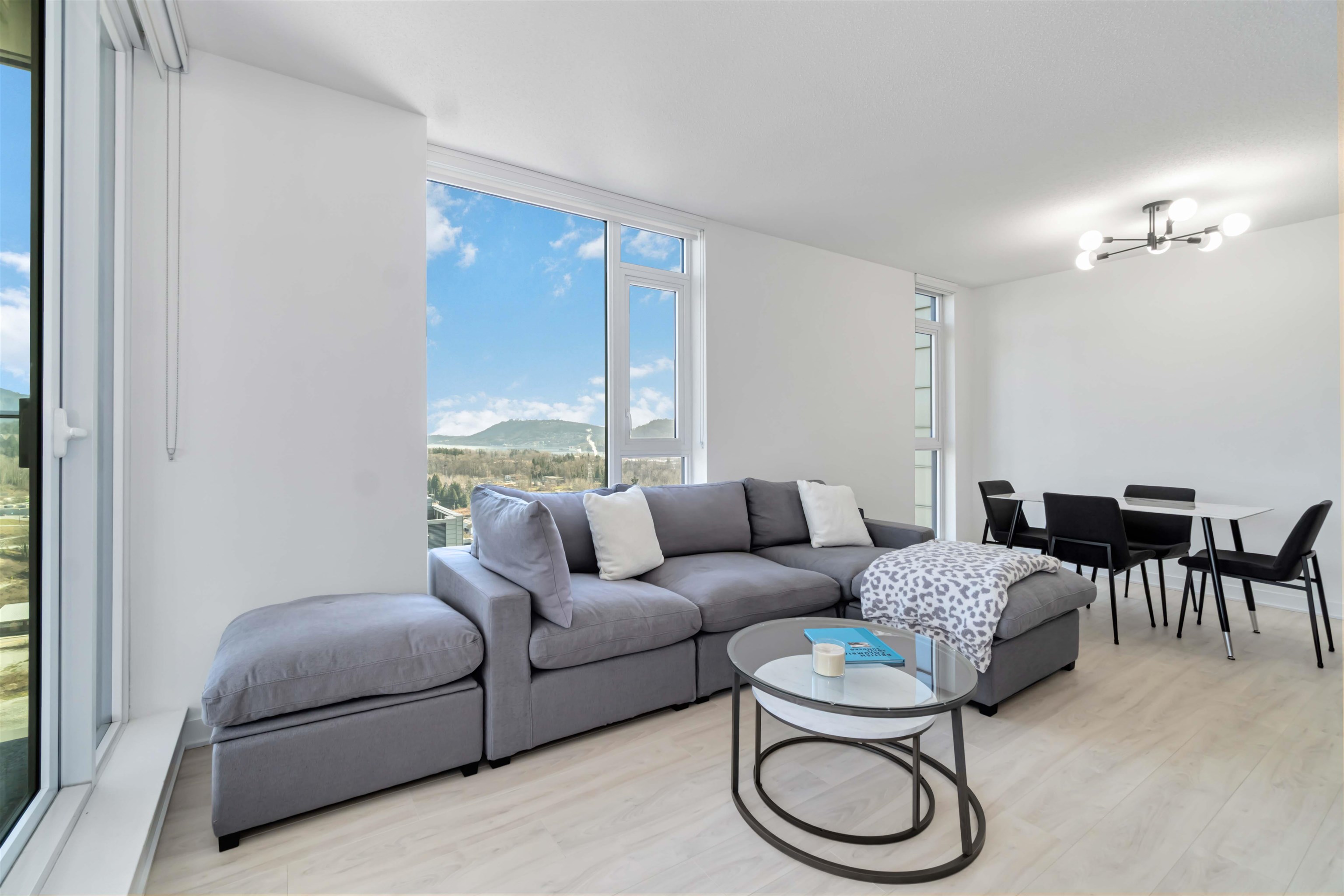 Listing image of 2201 1401 HUNTER STREET
